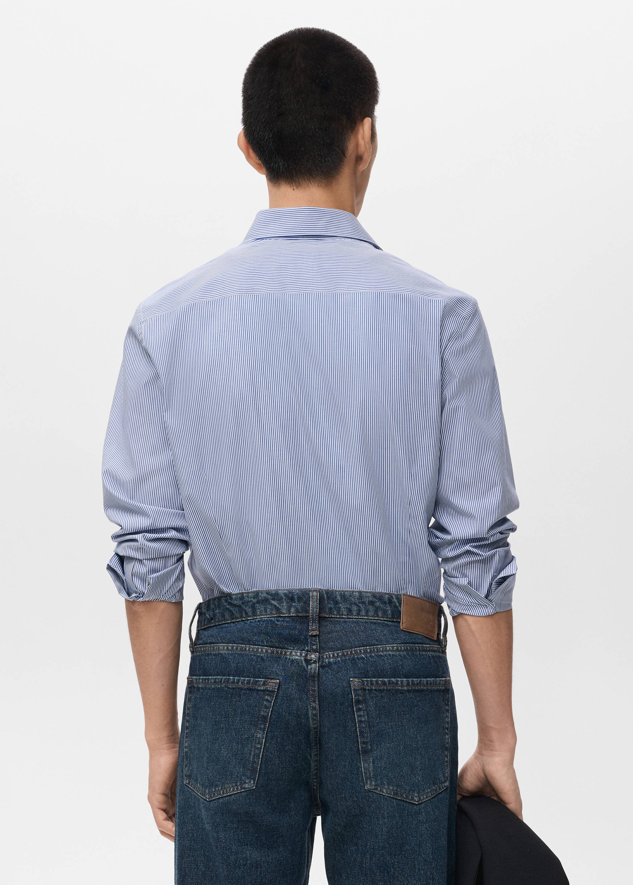 100% cotton striped slim-fit shirt - Reverse of the article