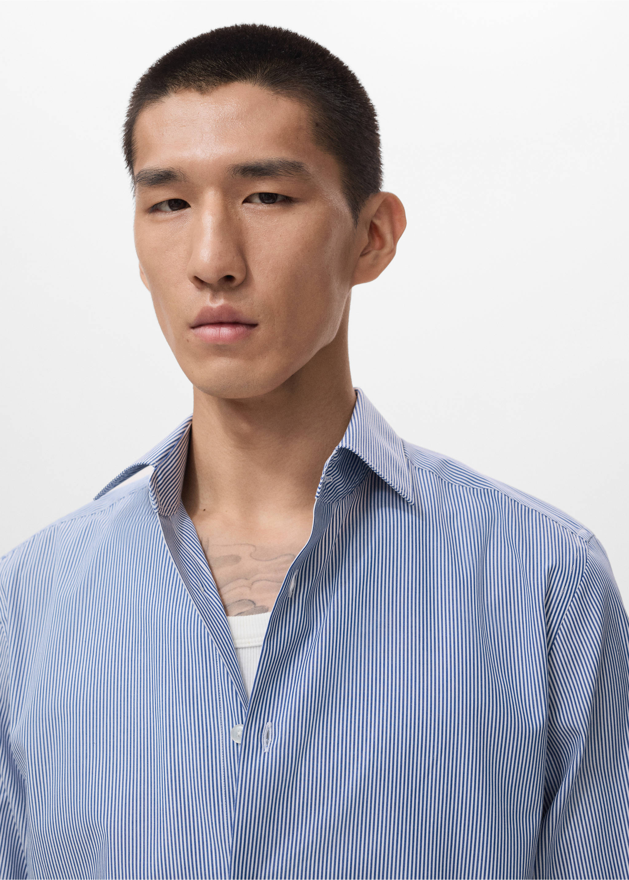 100% cotton striped slim-fit shirt - Details of the article 1, Blue. Ref: 17046001-00.