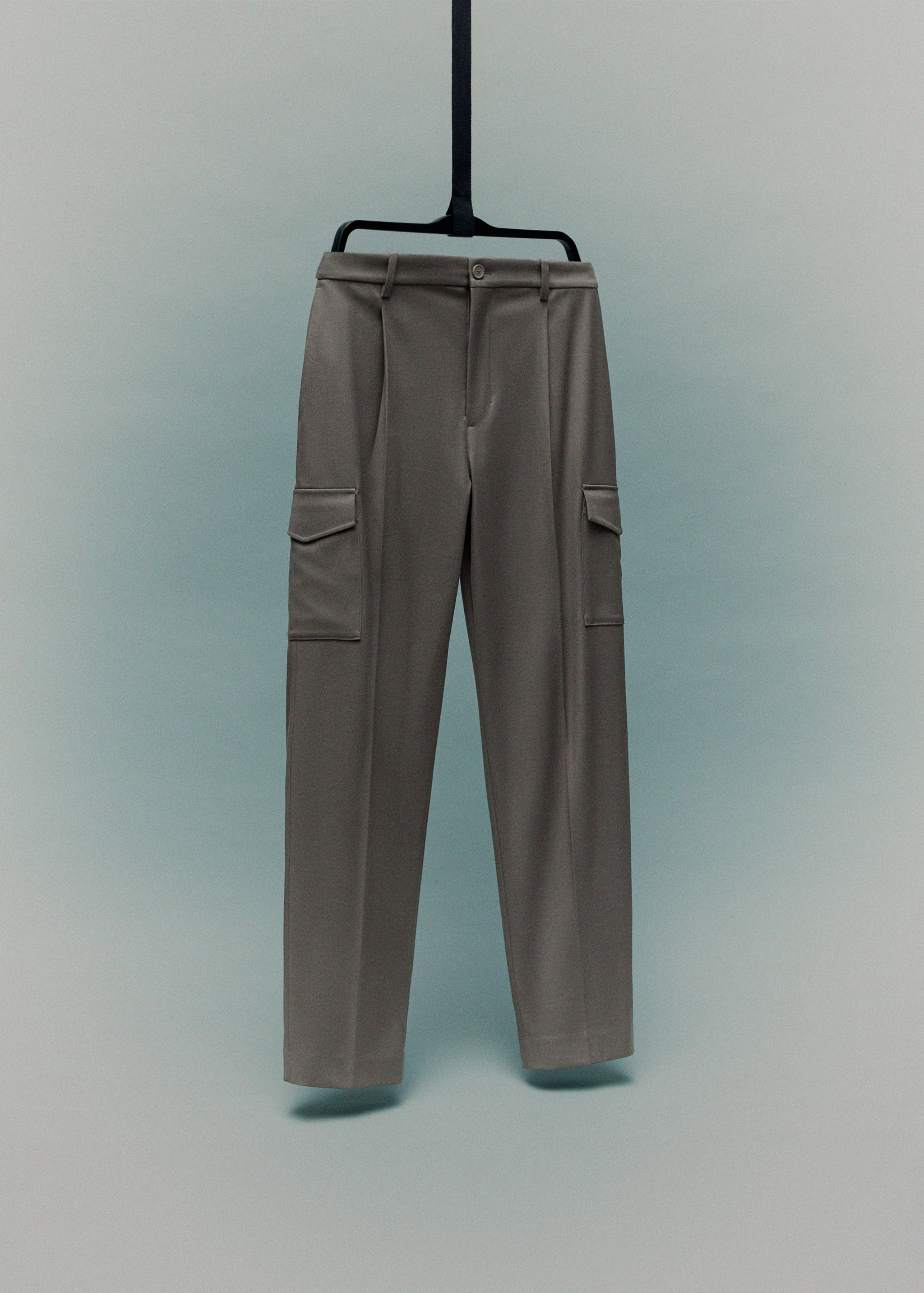 Slim-fit Thermolite® cargo trousers - Details of the article 9