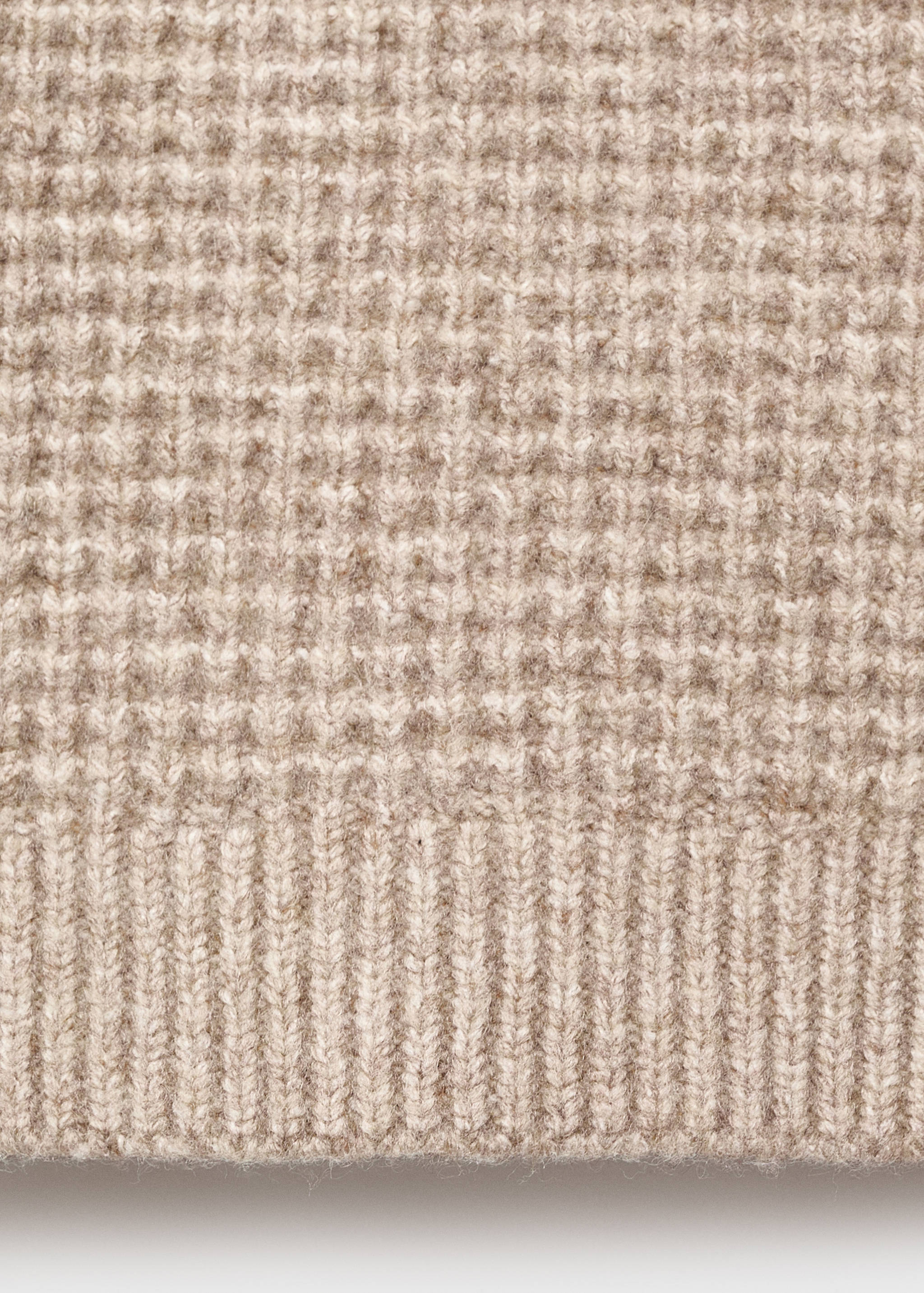 Chunky-knit sweater - Details of the article 0