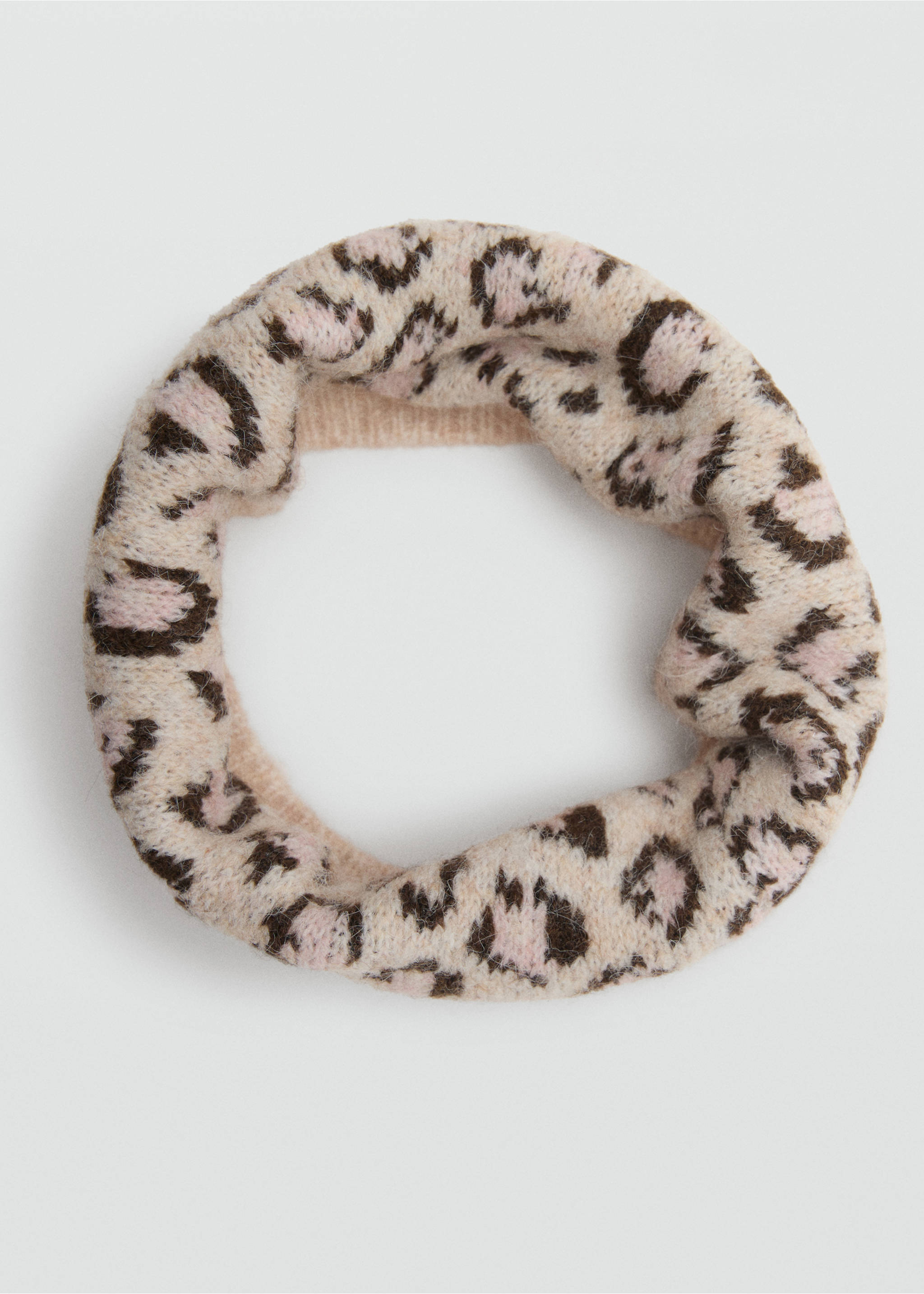 Bufanda estampat lleopard - Detall de l'article 1, Sorra. Ref: 17046348-00.