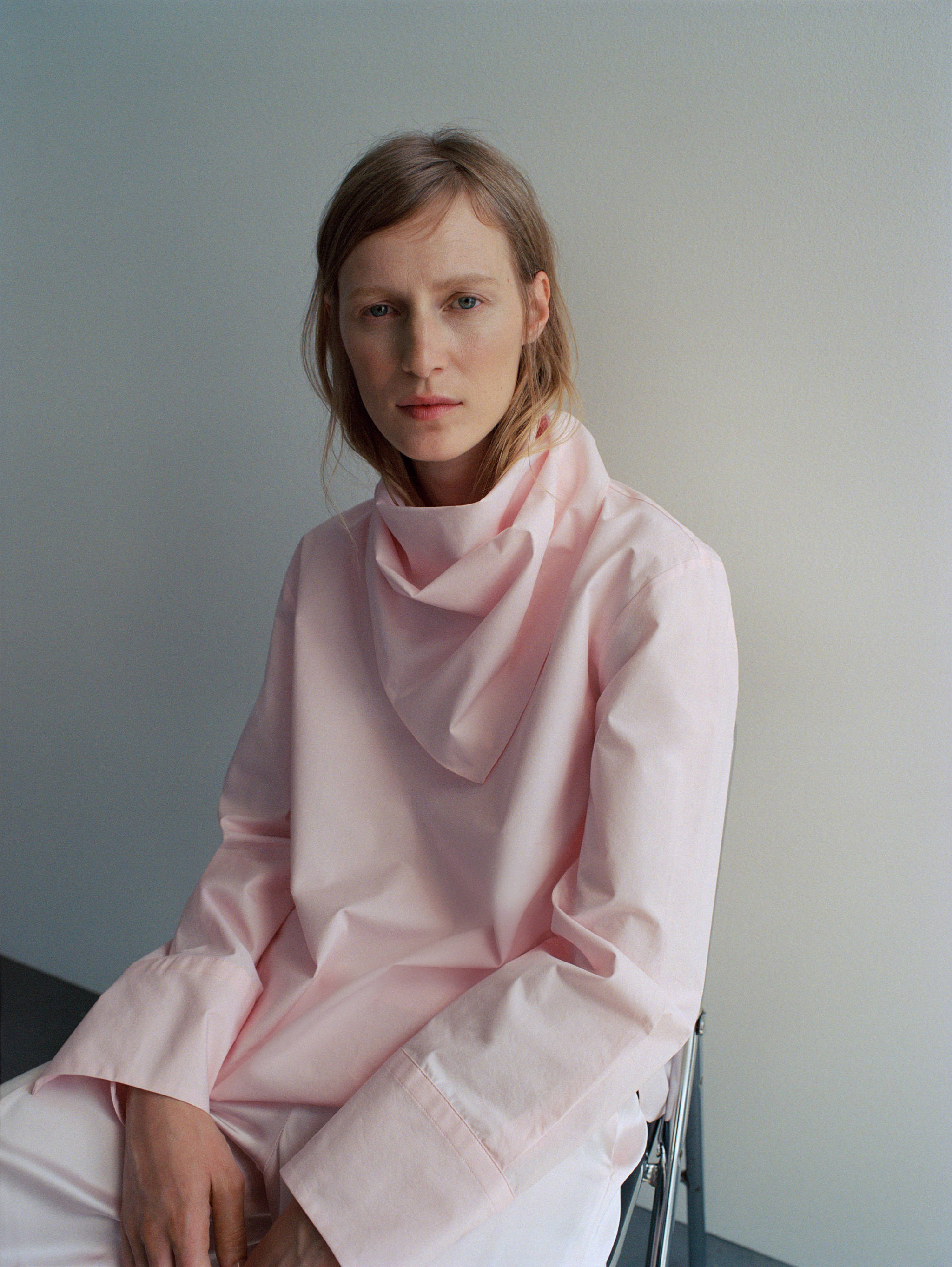 Poplinblus med scarf - Detaljer om artikeln 9