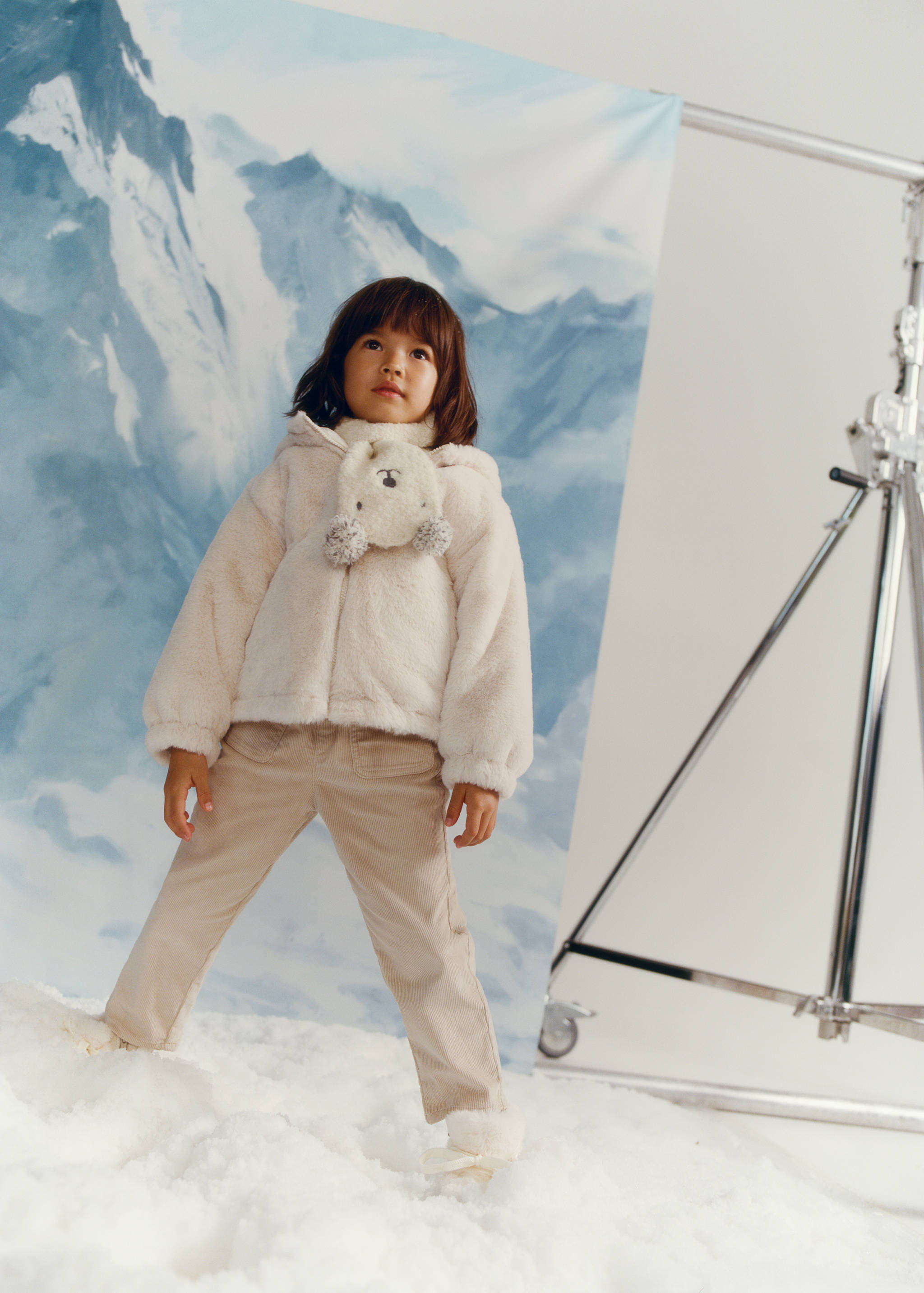 Bear knitted scarf - Details of the article 5