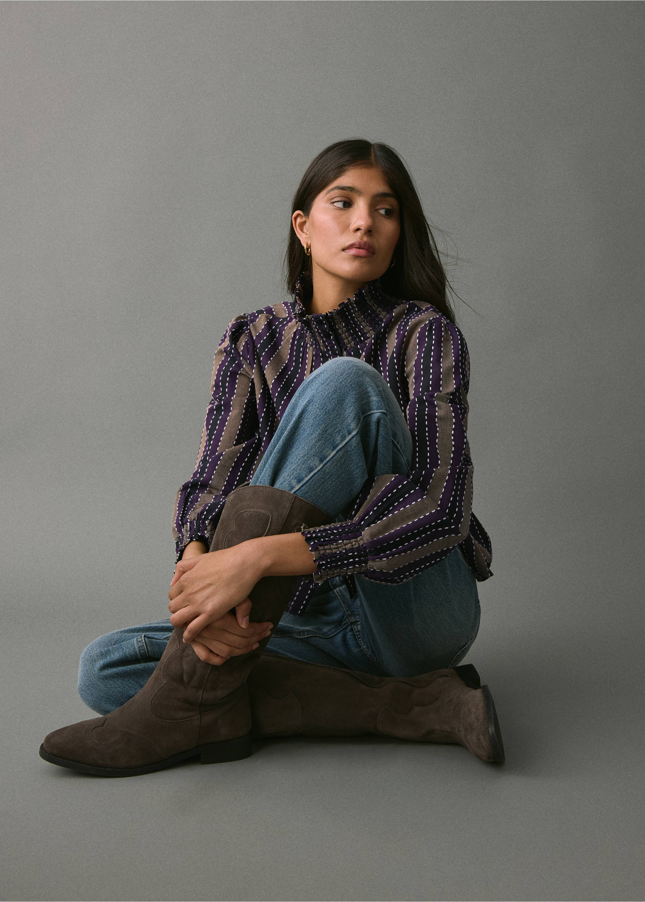 Gestreifte Bluse mit Stickdetails - Detail des Artikels 2, Lila. Ref: 17047124-00.