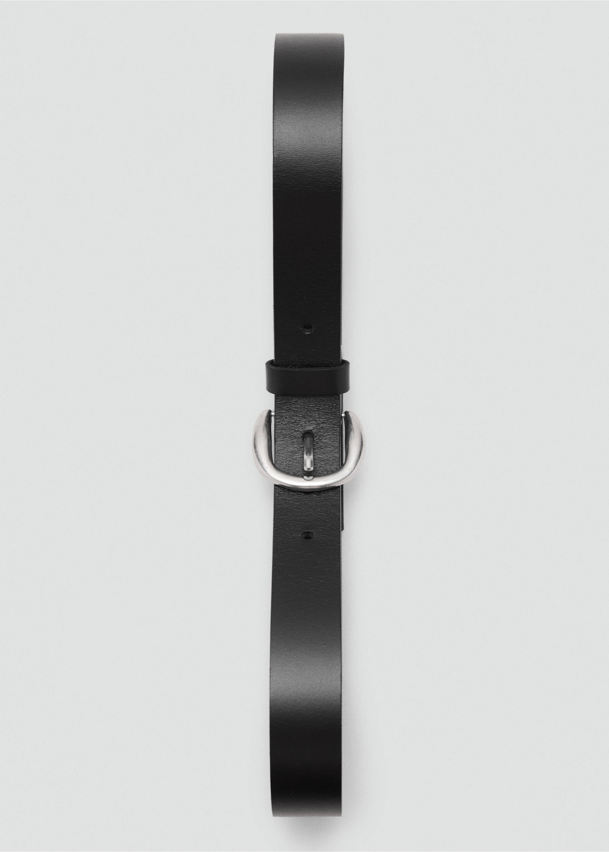 Rounded buckle leather belt - Details of the article 2, Black. Ref: 17047138-00.