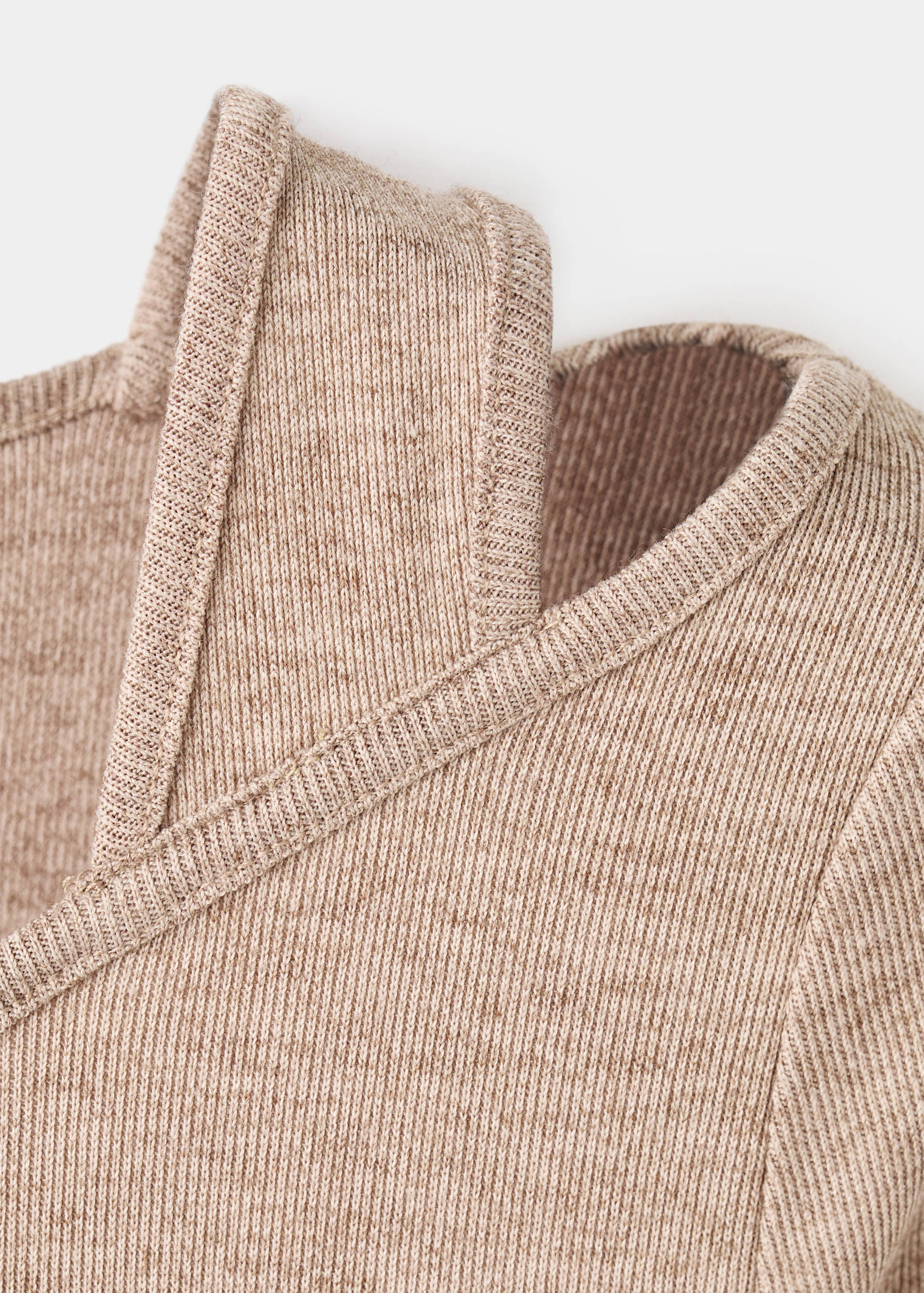 Långklänning med cut-out-detaljer - Detaljer om artikeln 0