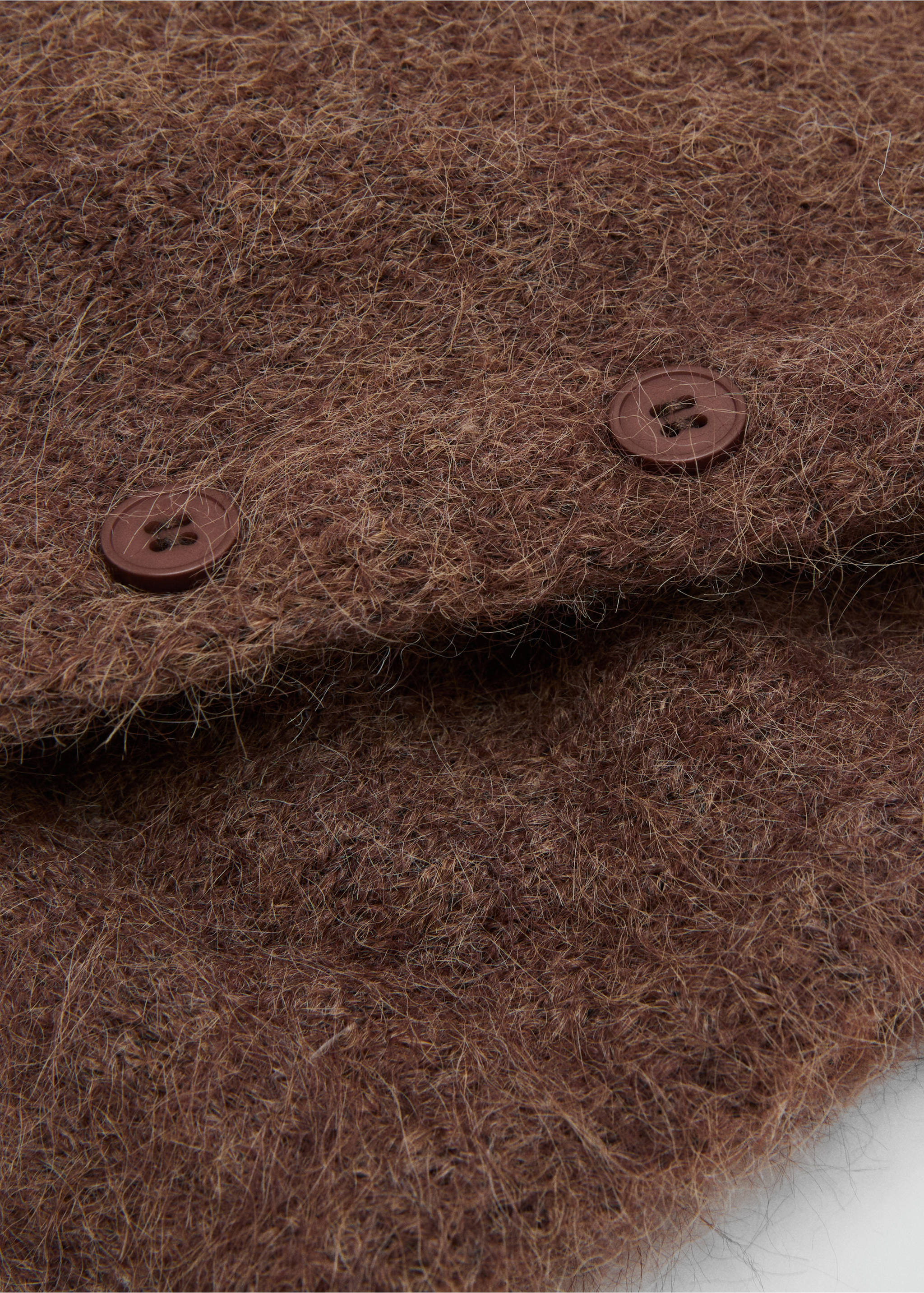 Balaclava knit buttons - Details of the article 1, Brown. Ref: 17047765-00.