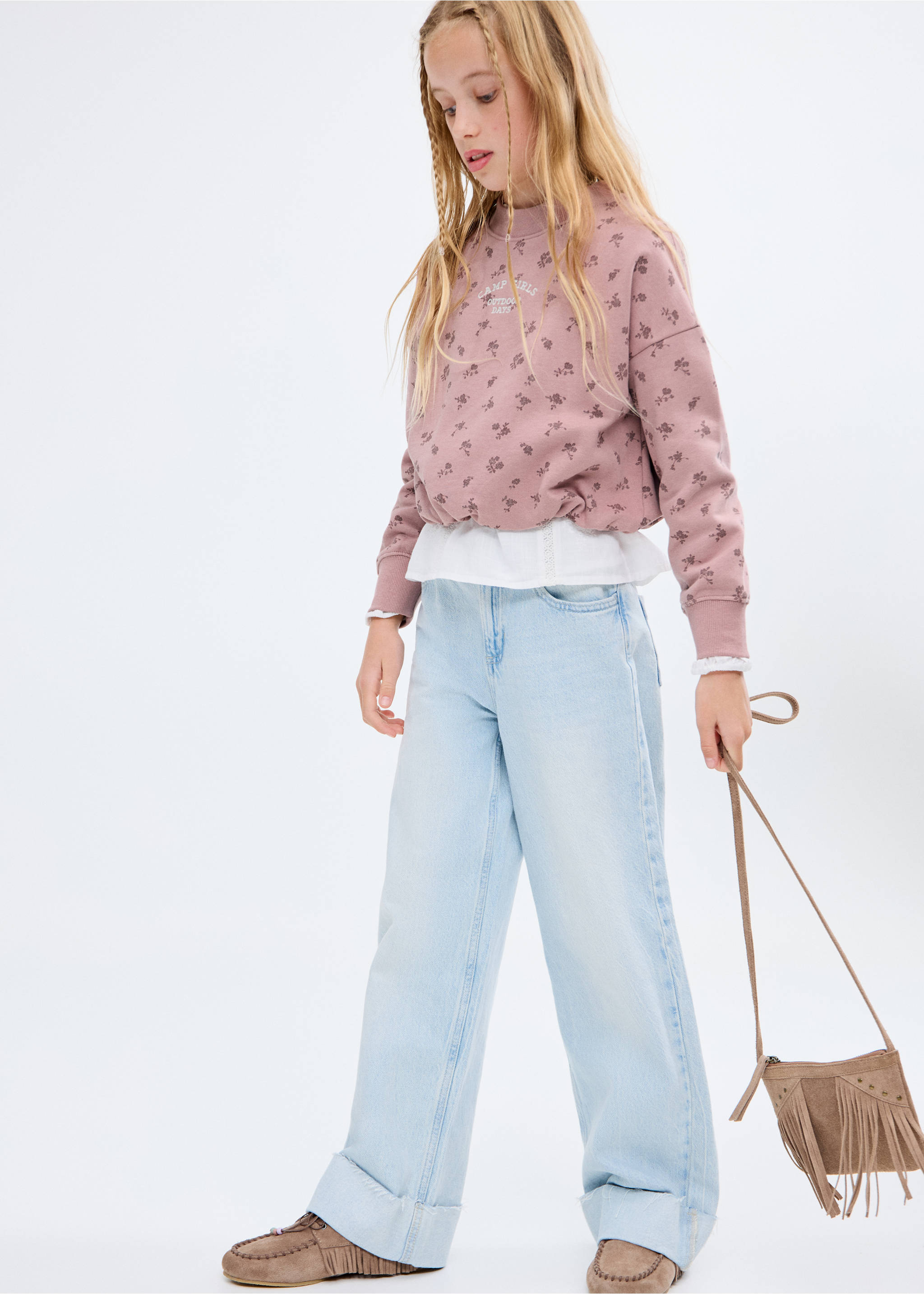 Embroidered sweatshirt with floral pattern - Medium plane, Pink. Ref: 17047768-00.