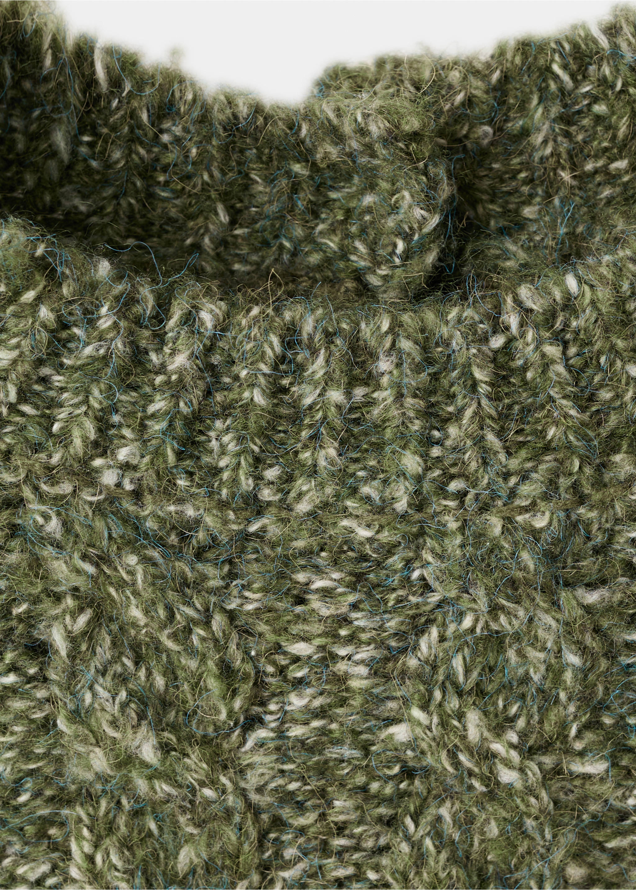 Pullover mit Zopfmuster - Detail des Artikels 8, Grün. Ref: 17047788-00.