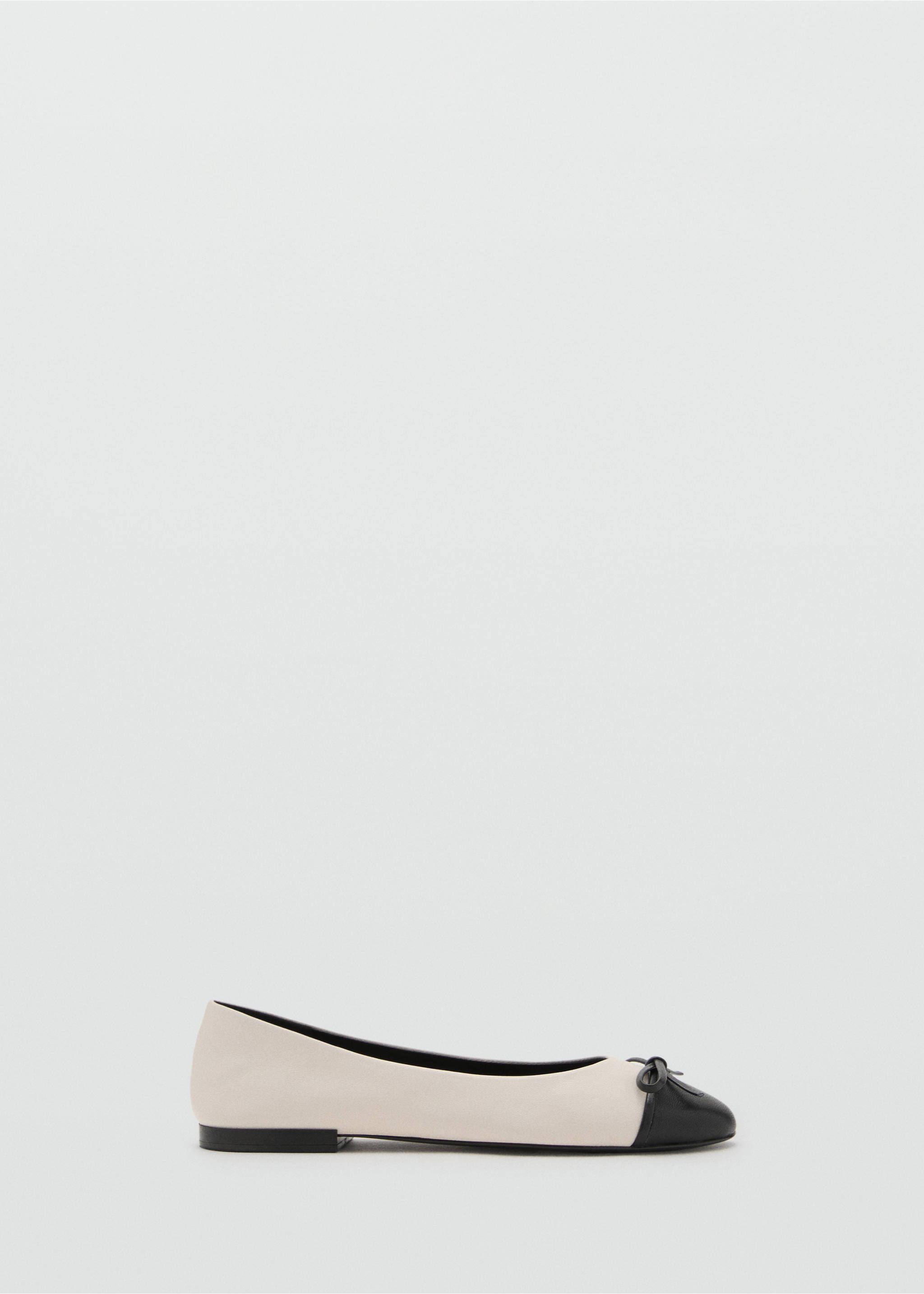 Leather ballet flats with bow - Article without model, White. Ref: 17047793-00.