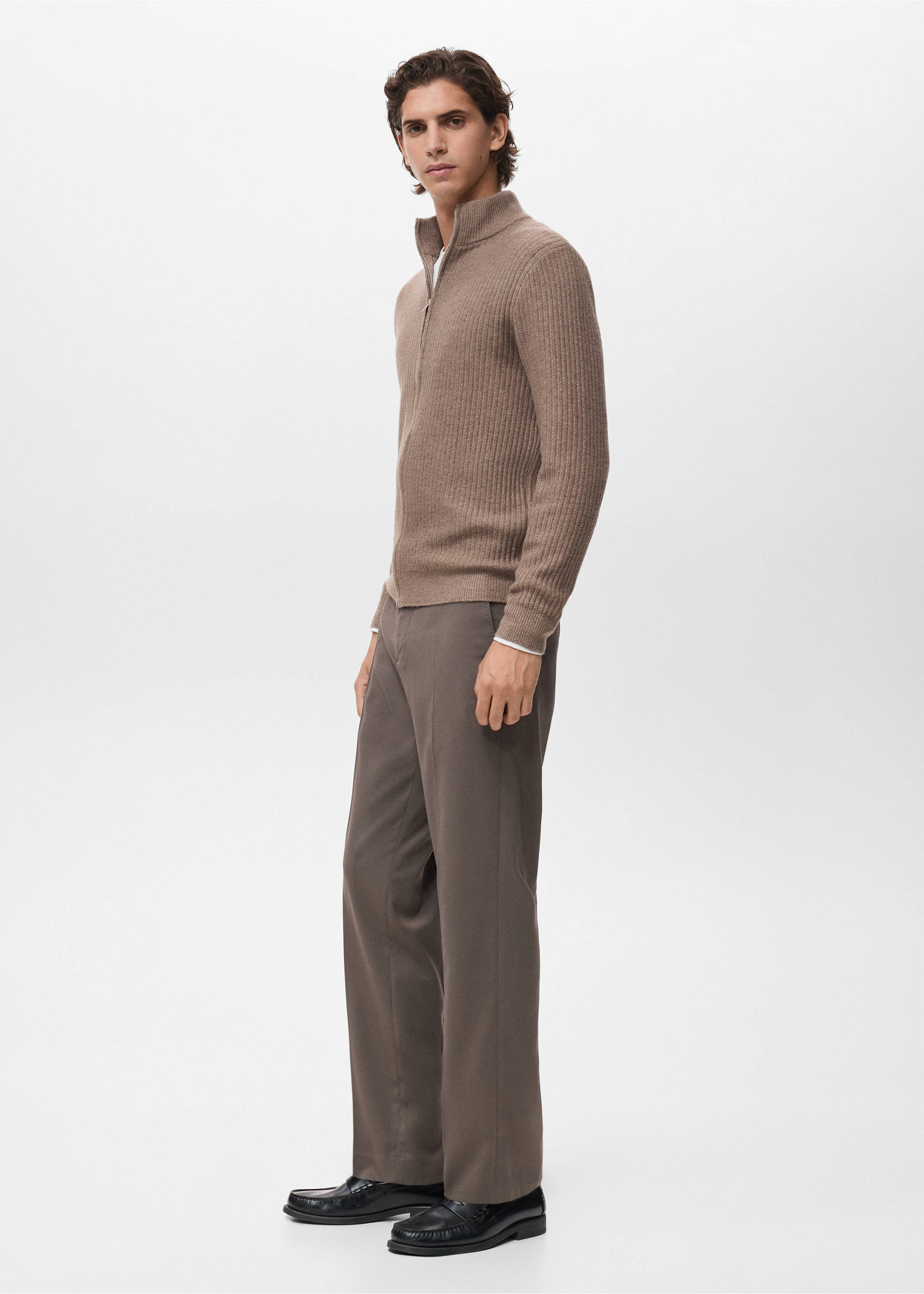 Ribbed-knit cardigan with zip - Details of the article 2, Medium Brown. Ref: 17047897-00.