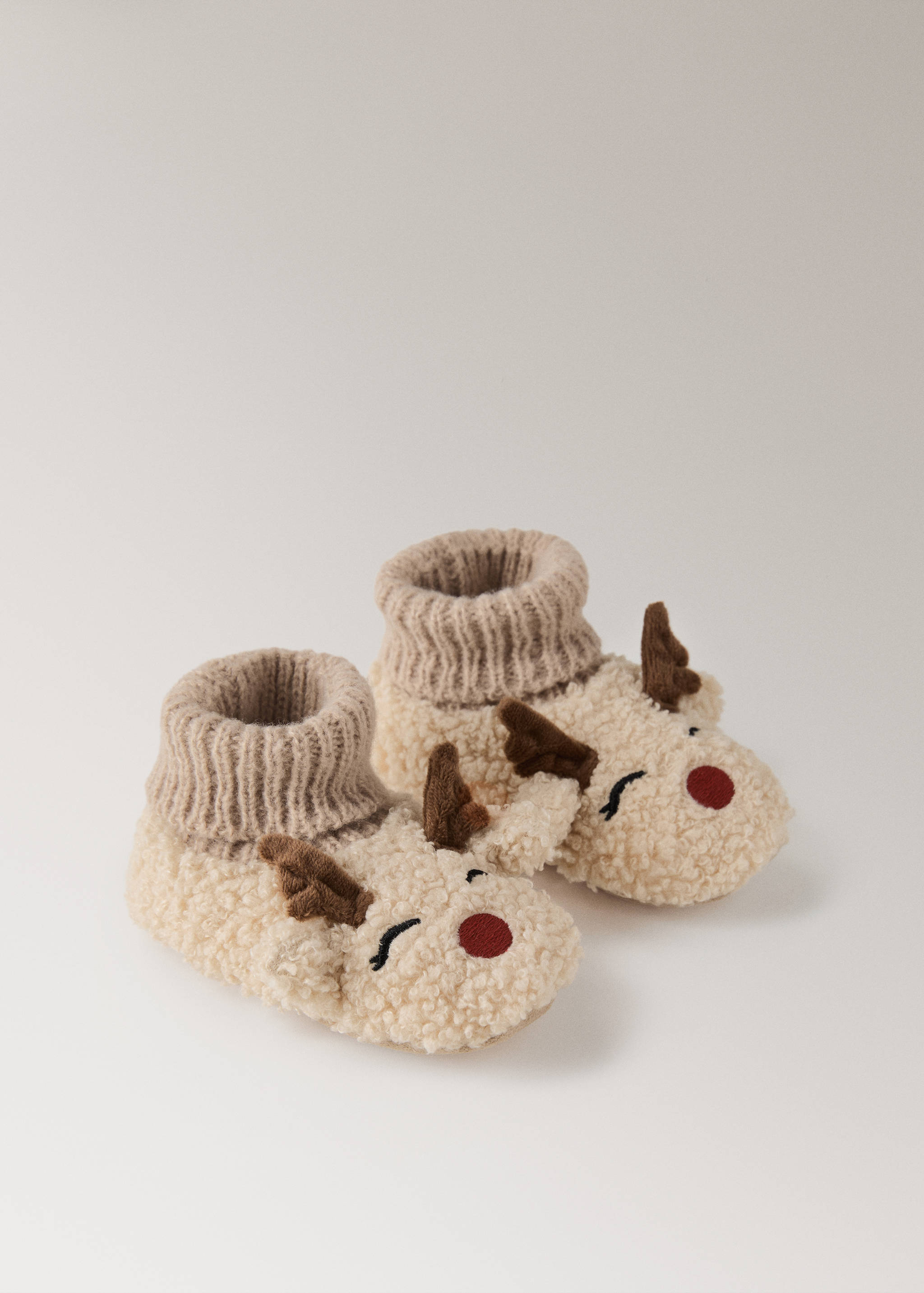 Reindeer lambskin booties - Details of the article 1