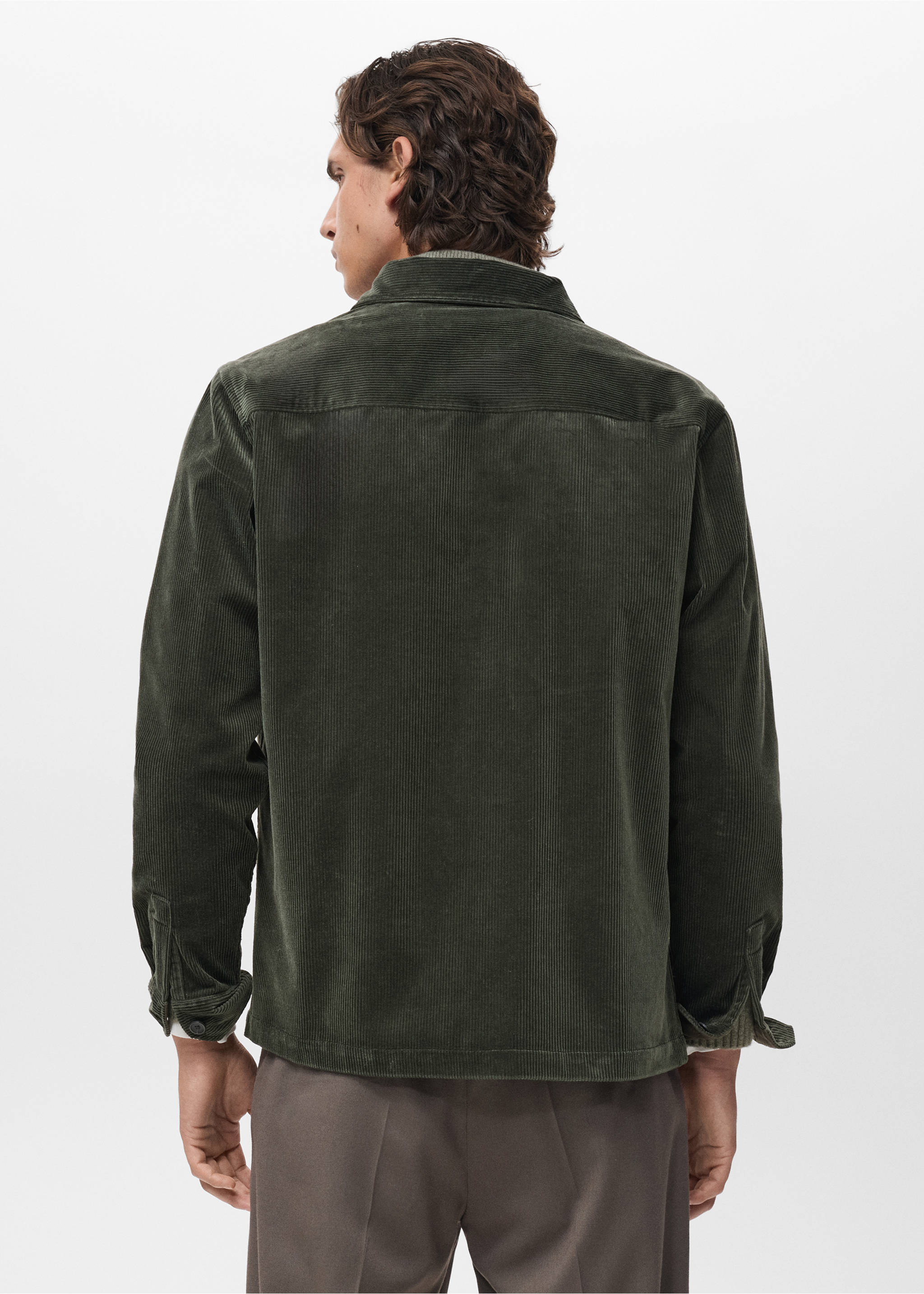 Cord-Overshirt mit Taschen - Rückseite des Artikels, Khaki. Ref: 17047905-00.