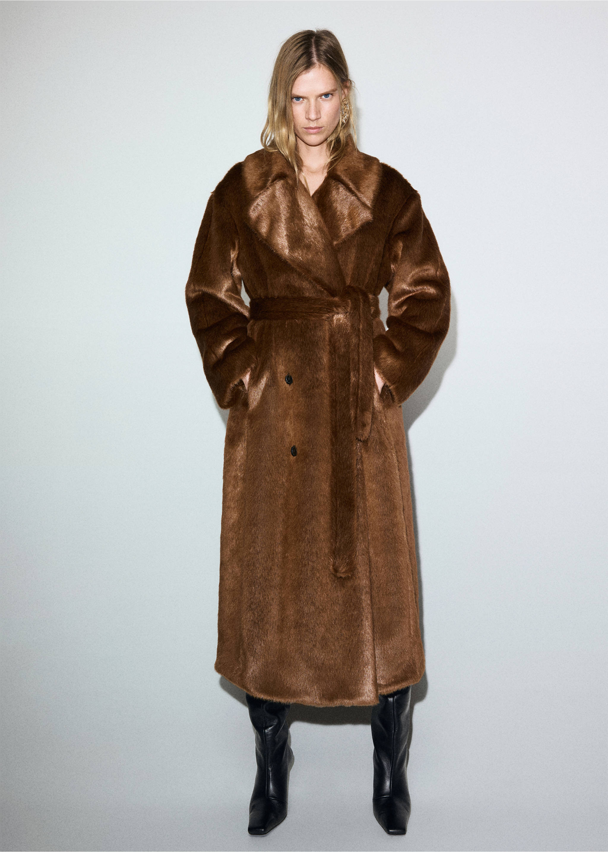Faux-fur coat with belt - General plane, Medium Brown. Ref: 17048271-00.
