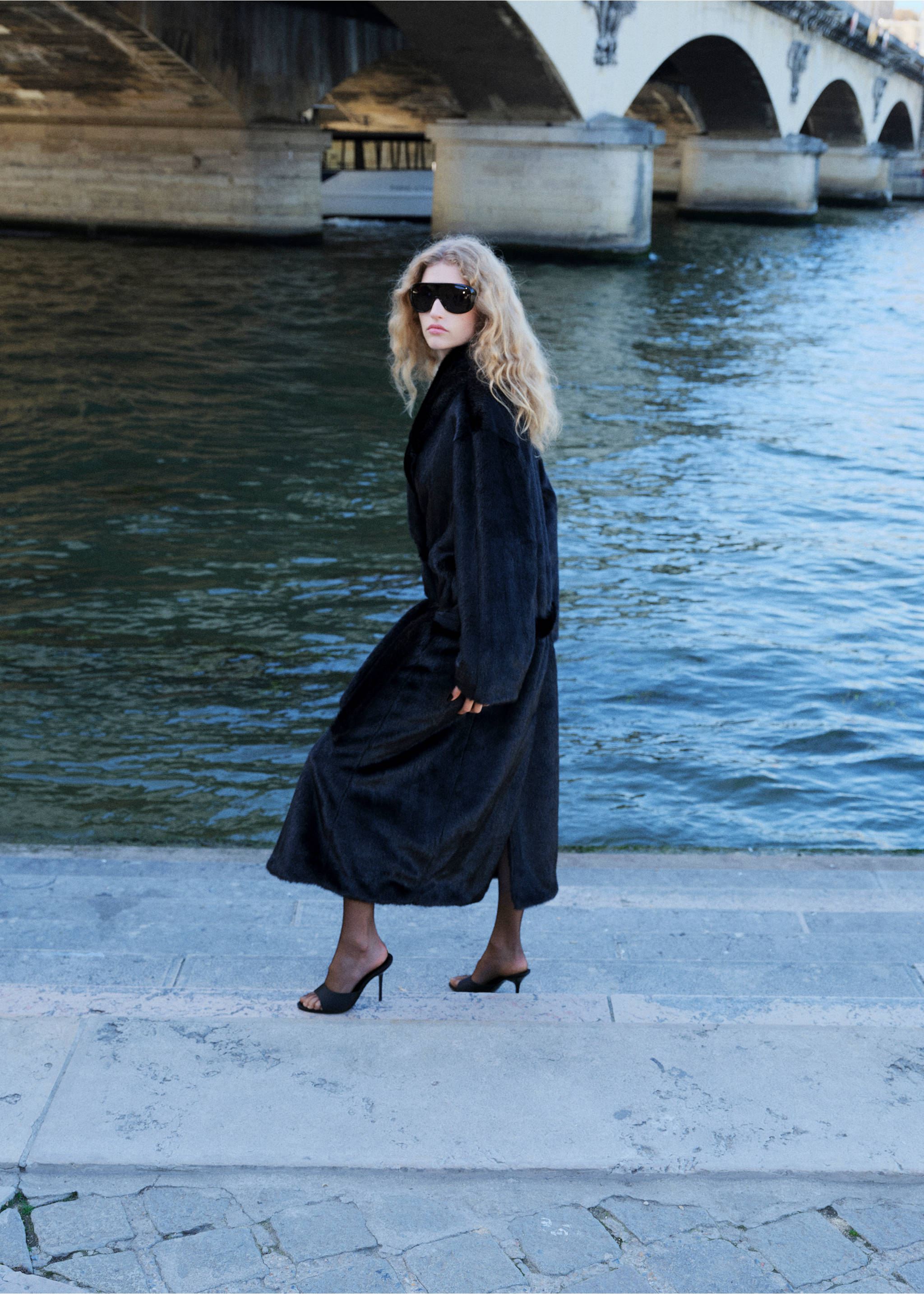 Faux-fur coat with belt - General plane, Black. Ref: 17048271-00.