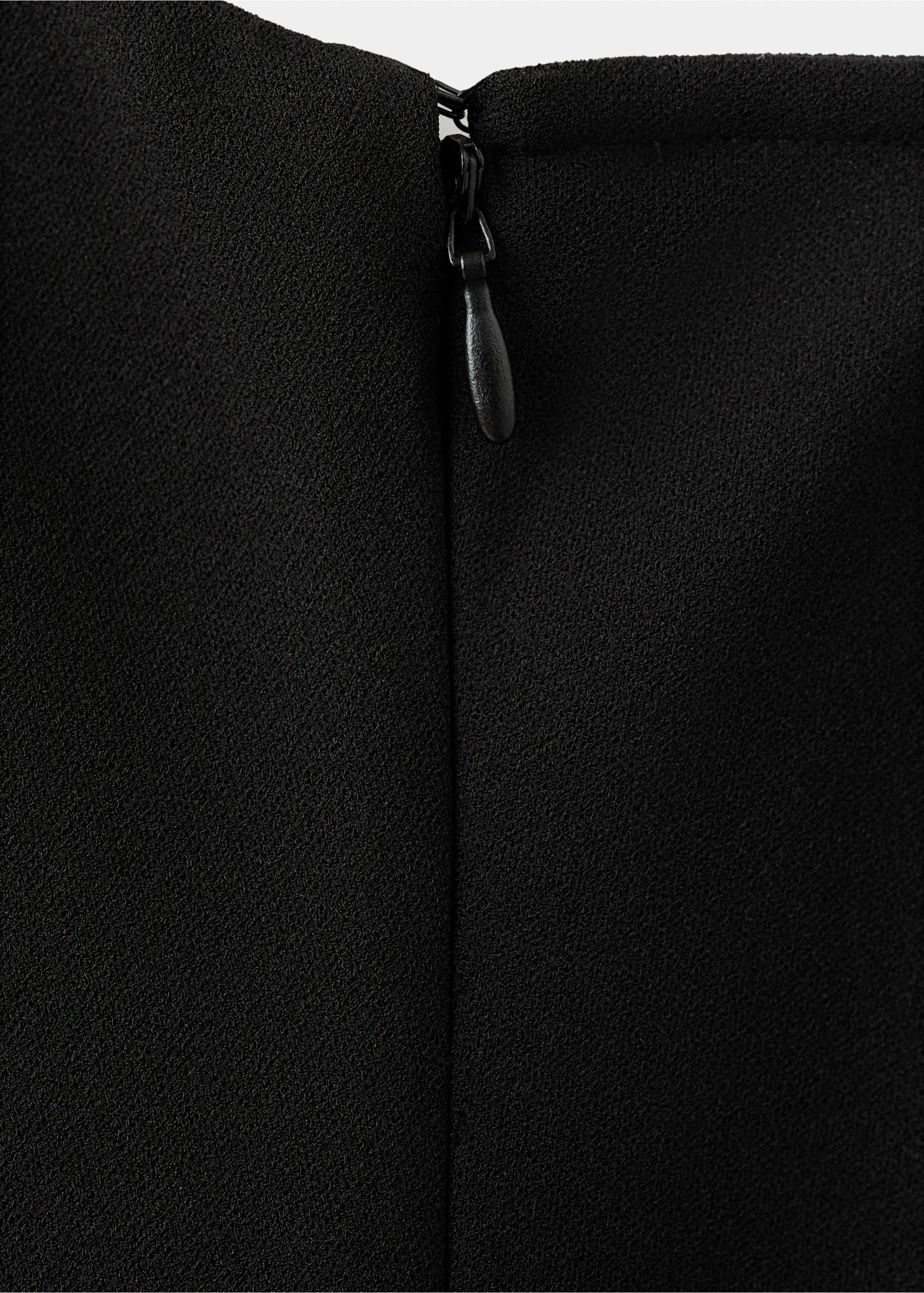 Langer Neckholder-Jumpsuit - Detail des Artikels 0, Schwarz. Ref: 17048273-00.