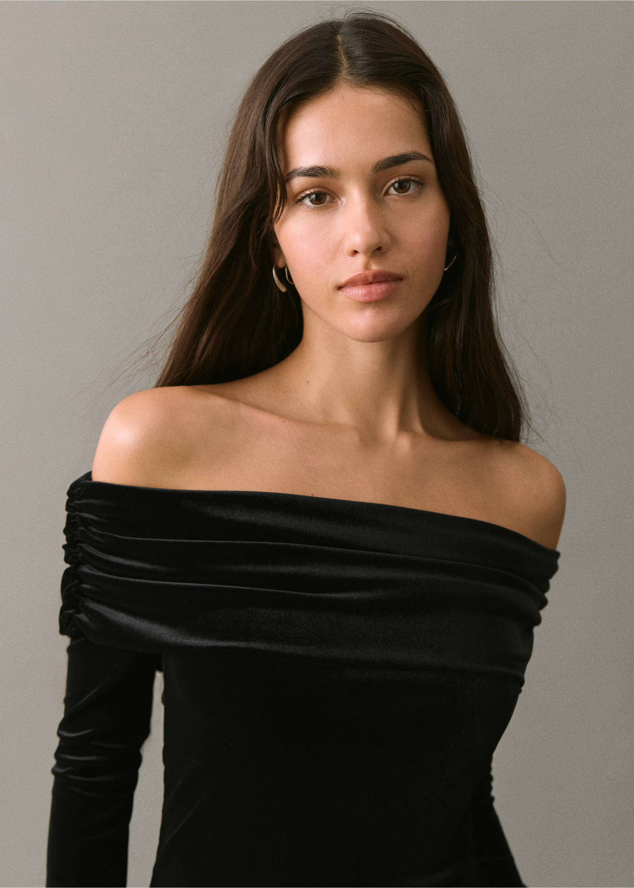 Strapless dress - Details of the article 1, Black. Ref: 17048274-00.