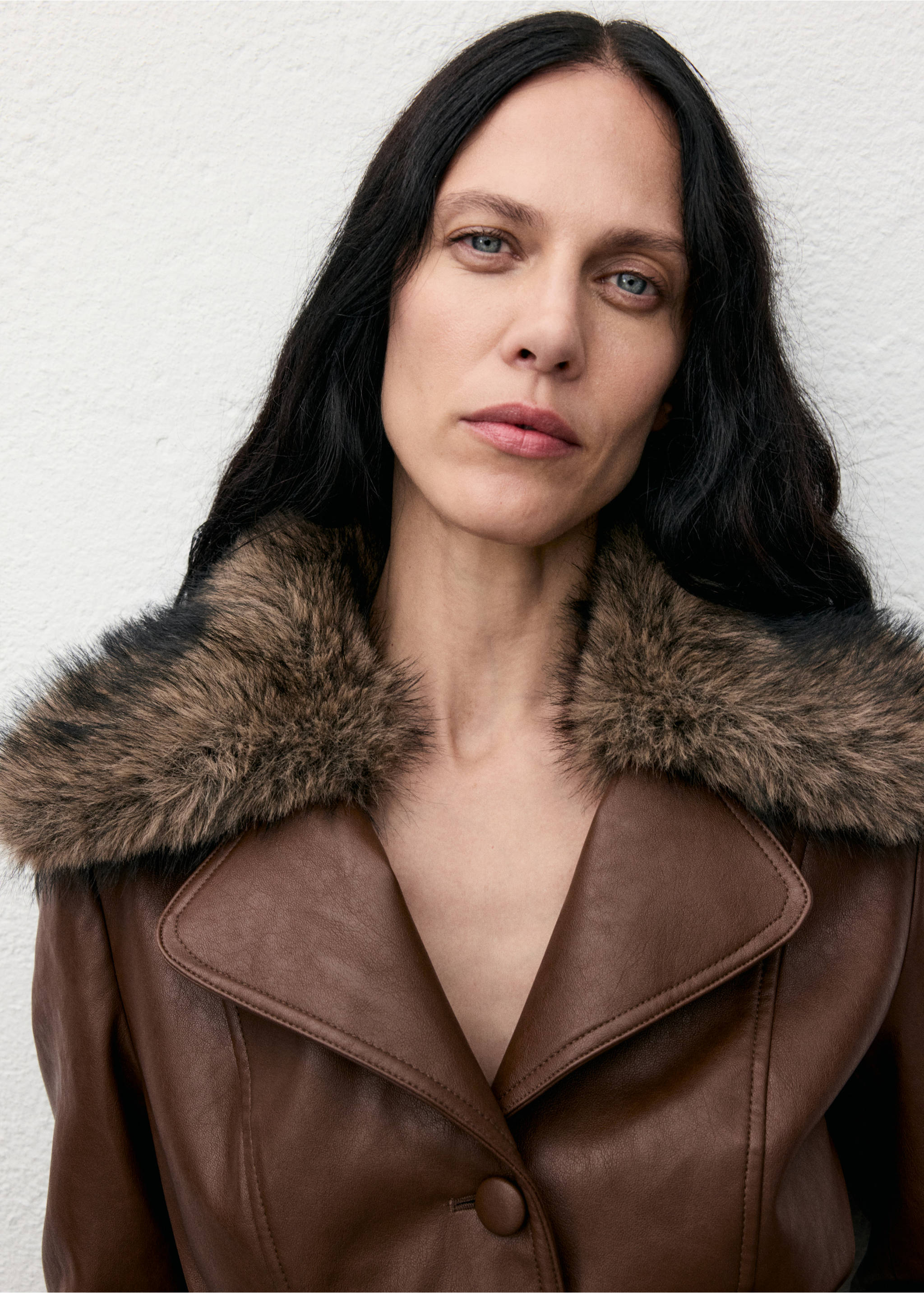 Faux-leather coat with fur collar - Details of the article 1, Medium Brown. Ref: 17048282-00.
