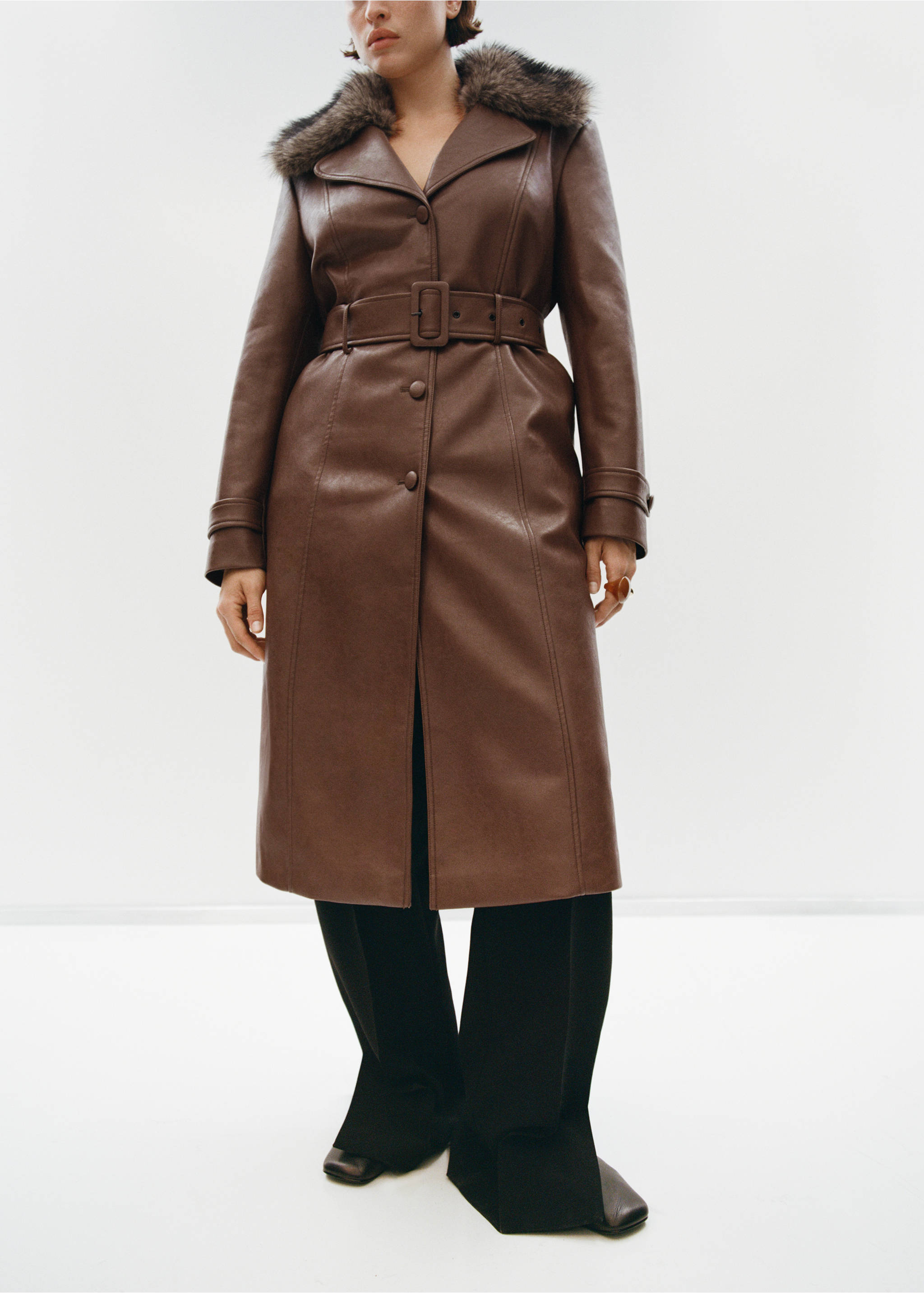 Faux-leather coat with fur collar - Details of the article 7, Medium Brown. Ref: 17048282-00.