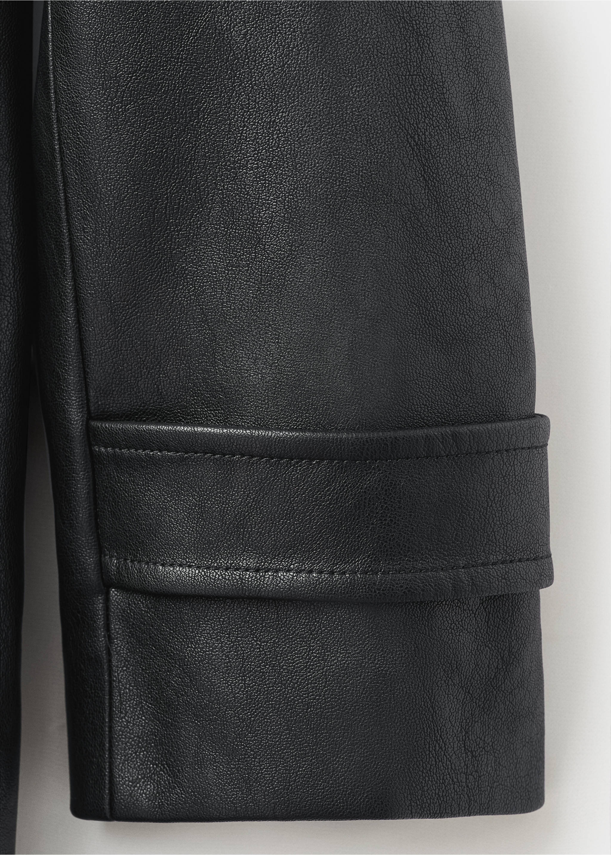 Faux-leather coat with fur collar - Details of the article 0, Black. Ref: 17048282-00.