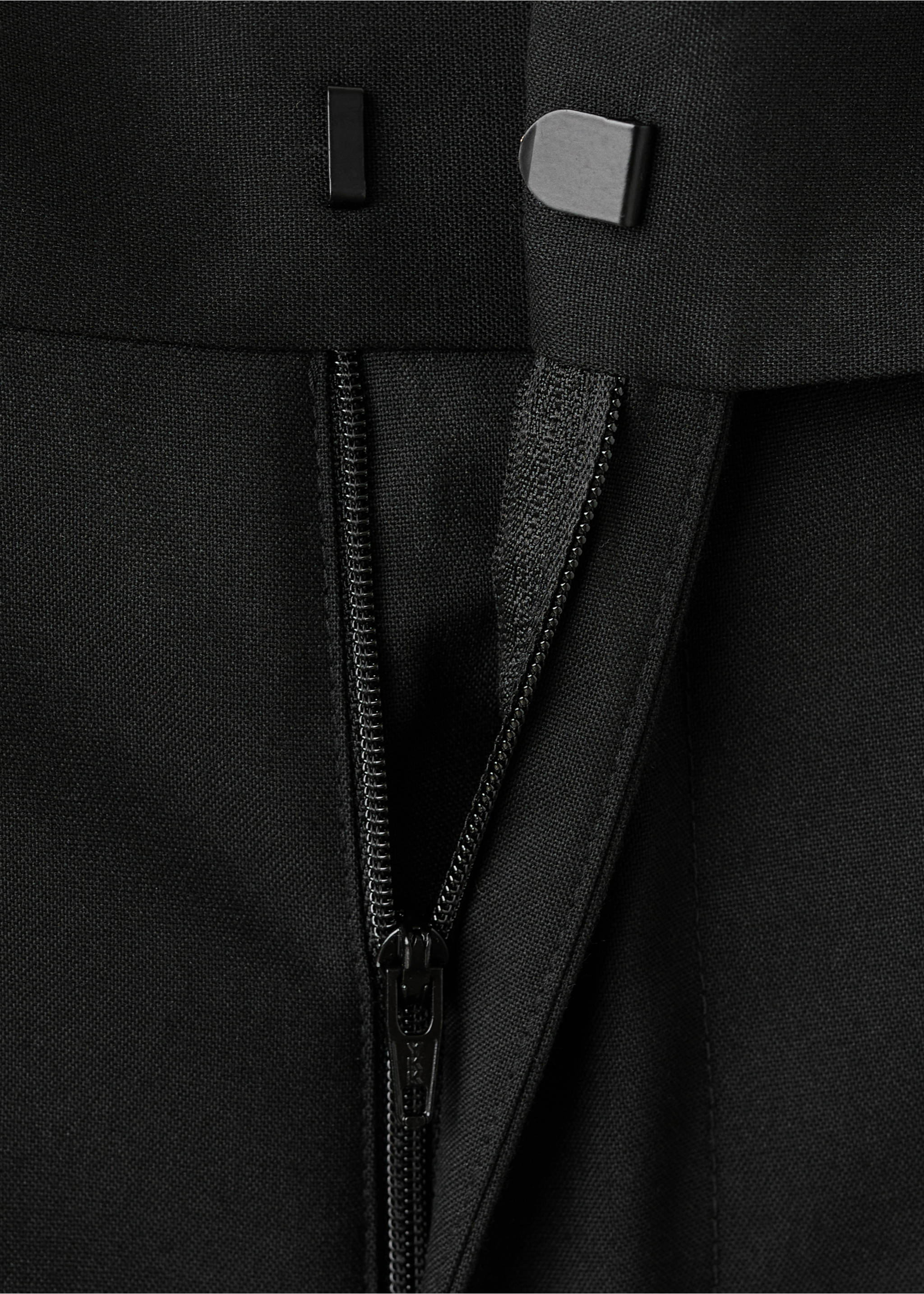 Straight-fit suit trousers - Details of the article 8, Black. Ref: 17049605-00.