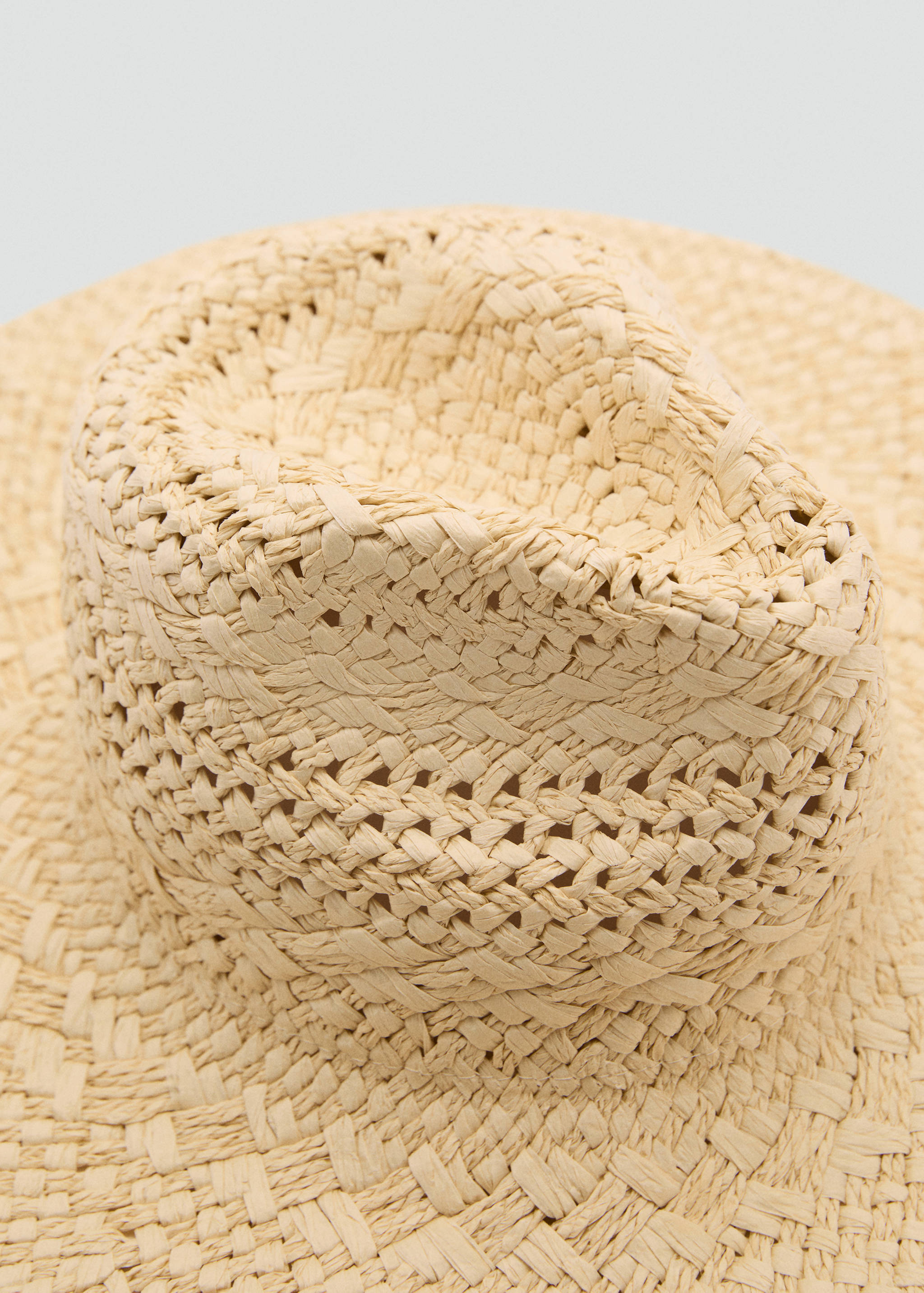 Natural fibre hat with openwork details - Details of the article 1