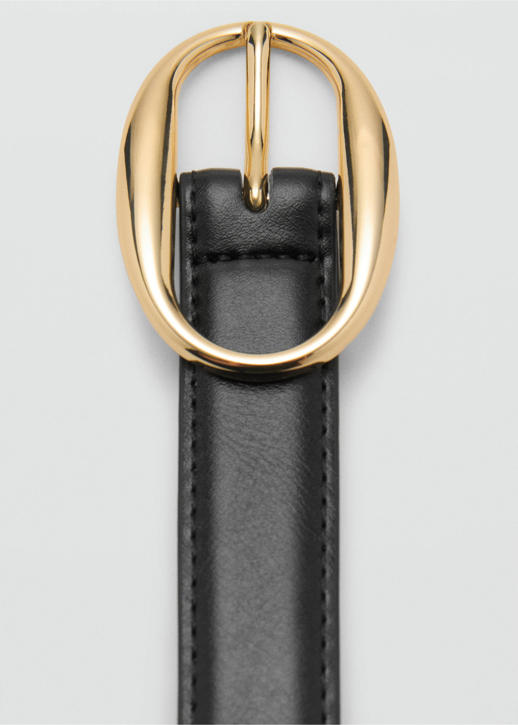Cinto com fivela oval - Pormenor do artigo 1, Preto. Ref: 17051136-00.