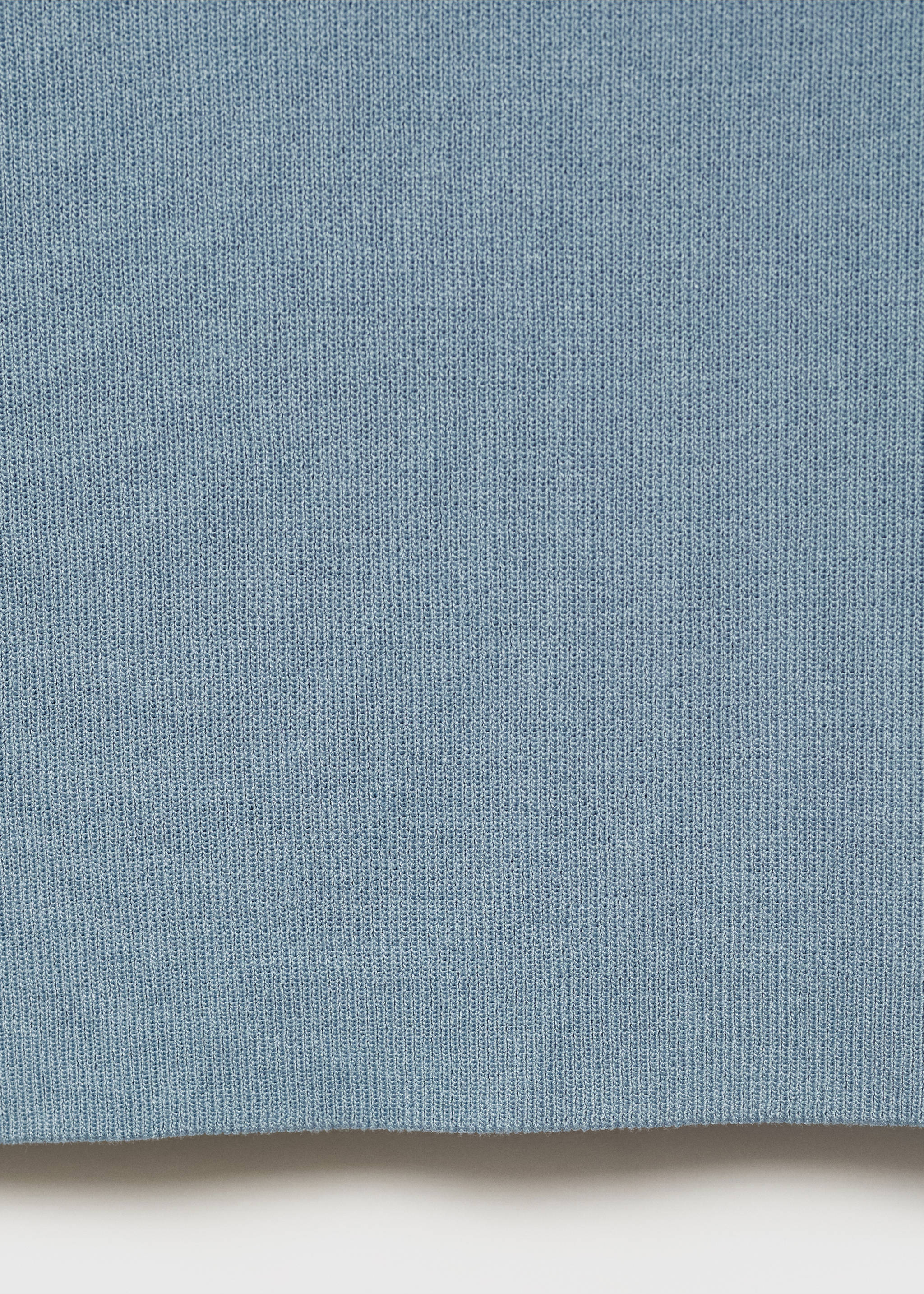 Haut décolleté court en maille - Détail de l'article 0, Bleu. Ref: 17051143-00.