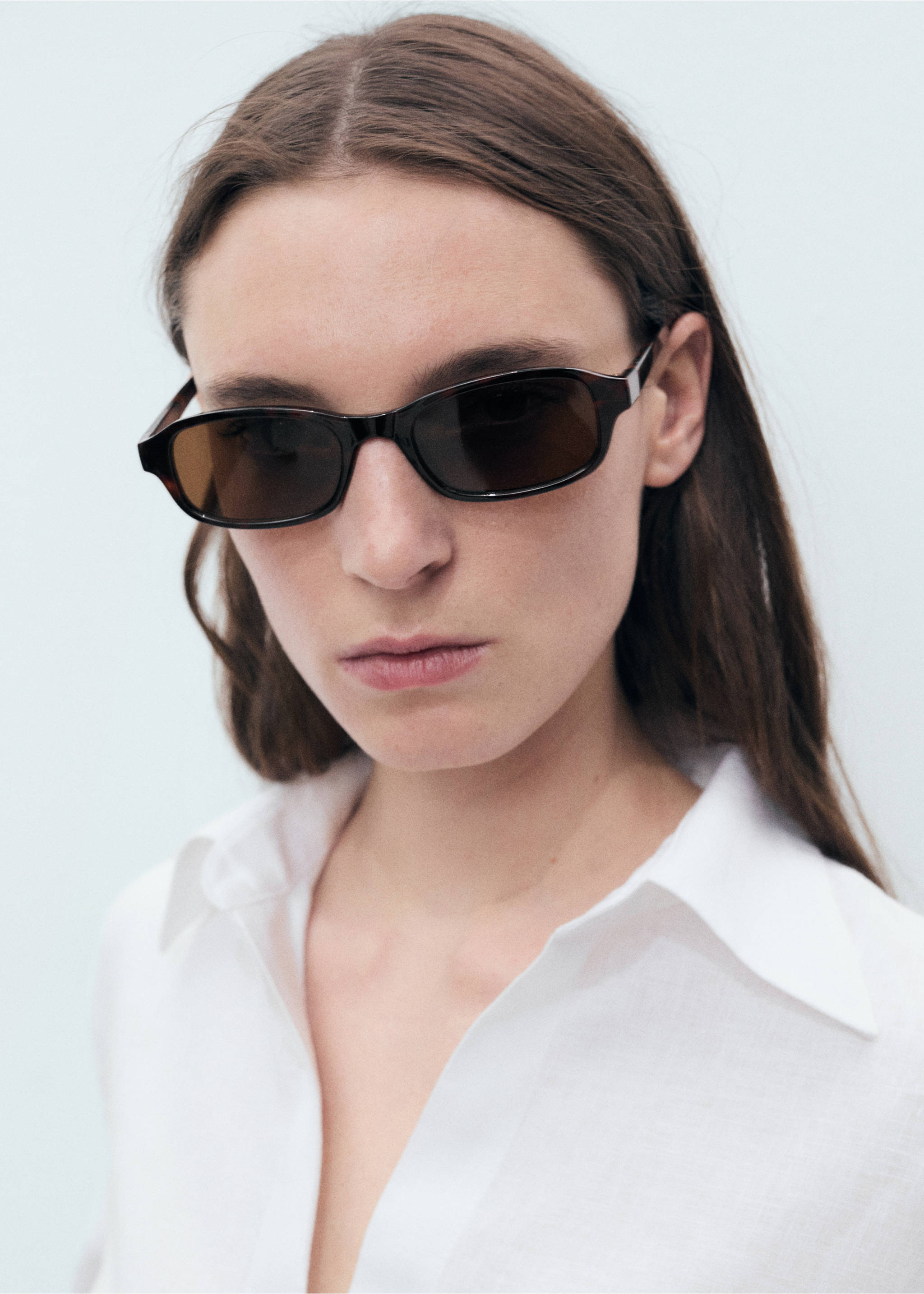 Linen oversized shirt - Details of the article 1, White. Ref: 17051145-00.