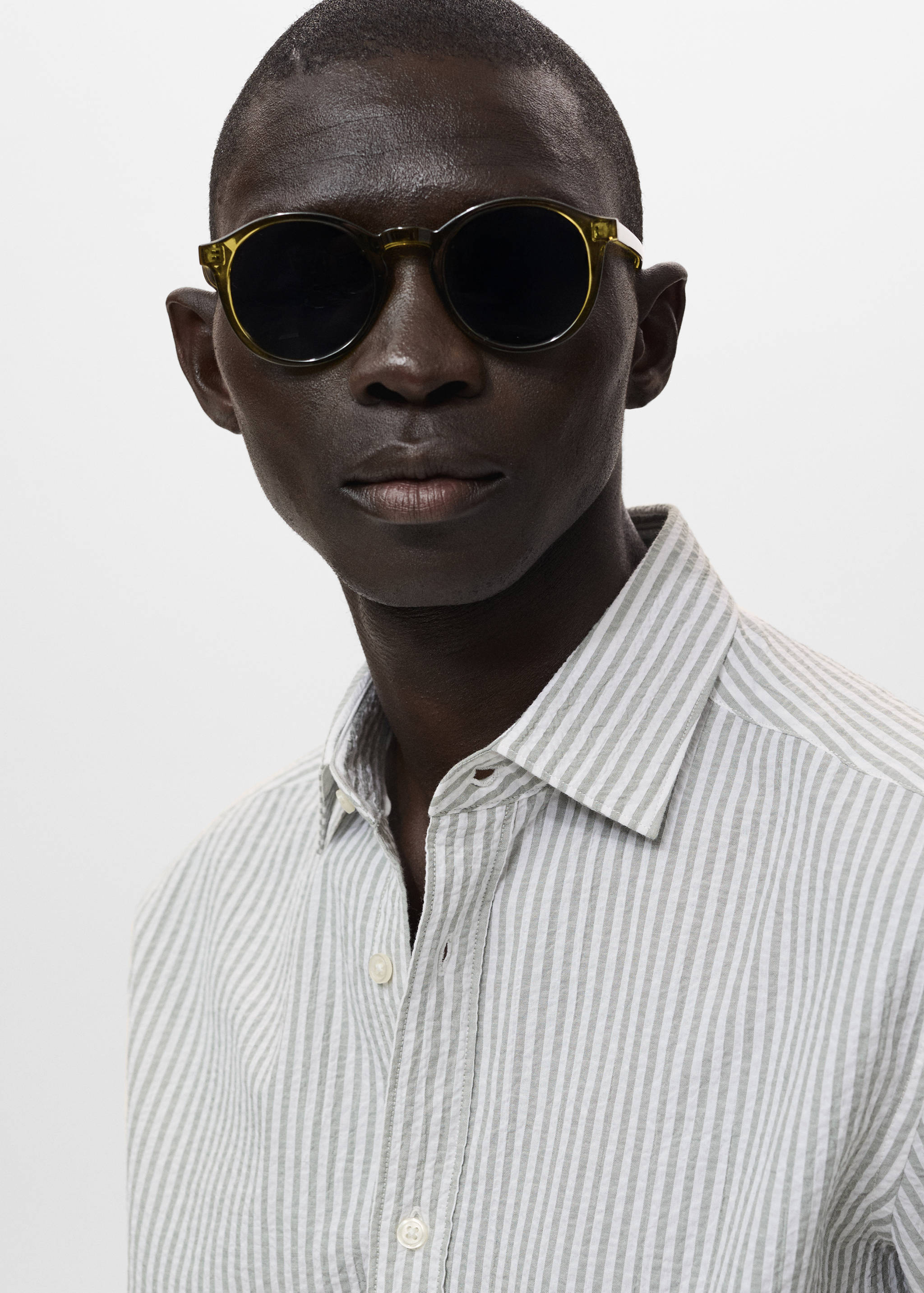 Regular-fit stripe-textured shirt - Details of the article 1