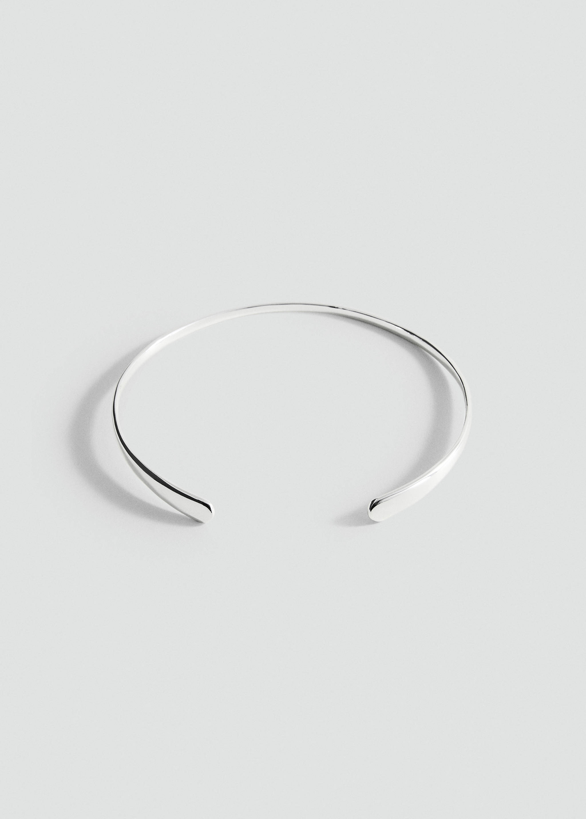 Collar choker rígido - Artículo sin modelo