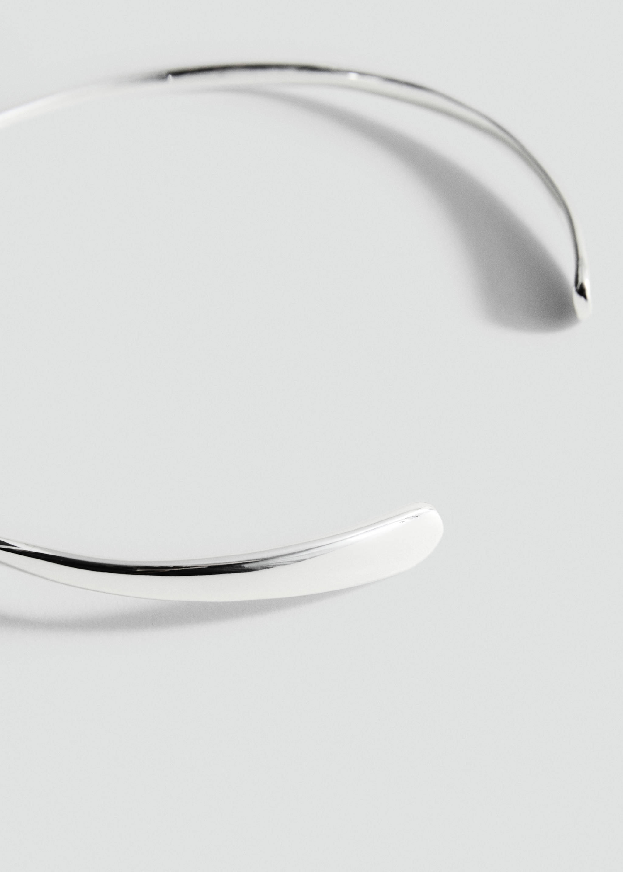 Collar choker rígido - Plano medio