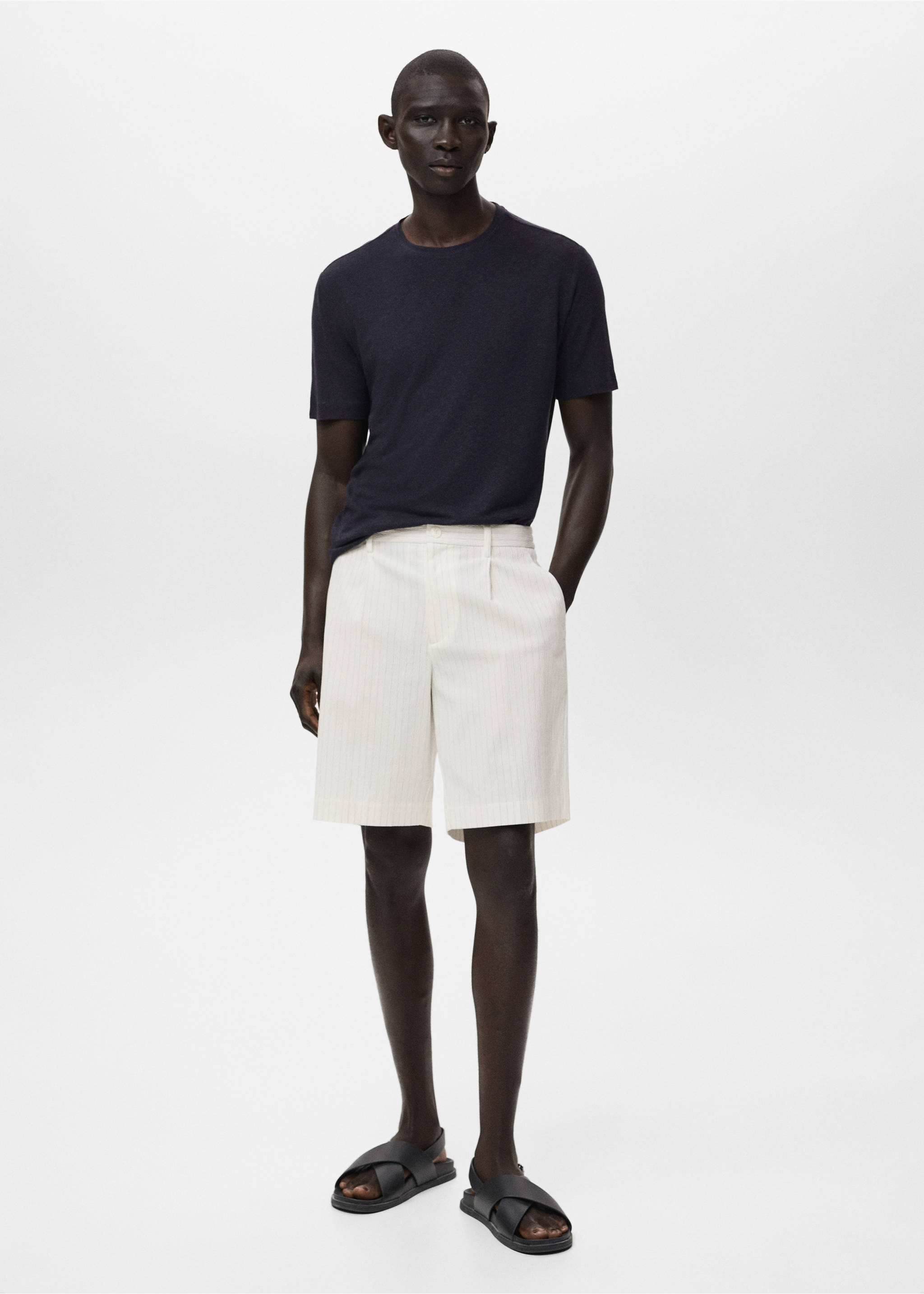 Bermuda slim-fit chino coton - Plan général, Blanc cassé. Ref: 17051162-00.