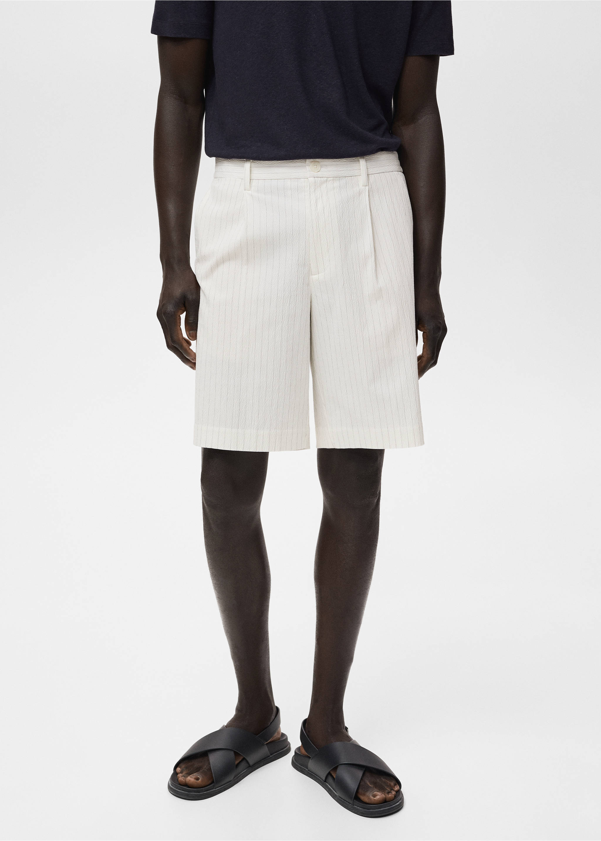 Bermuda slim-fit chino coton - Plan moyen, Blanc cassé. Ref: 17051162-00.