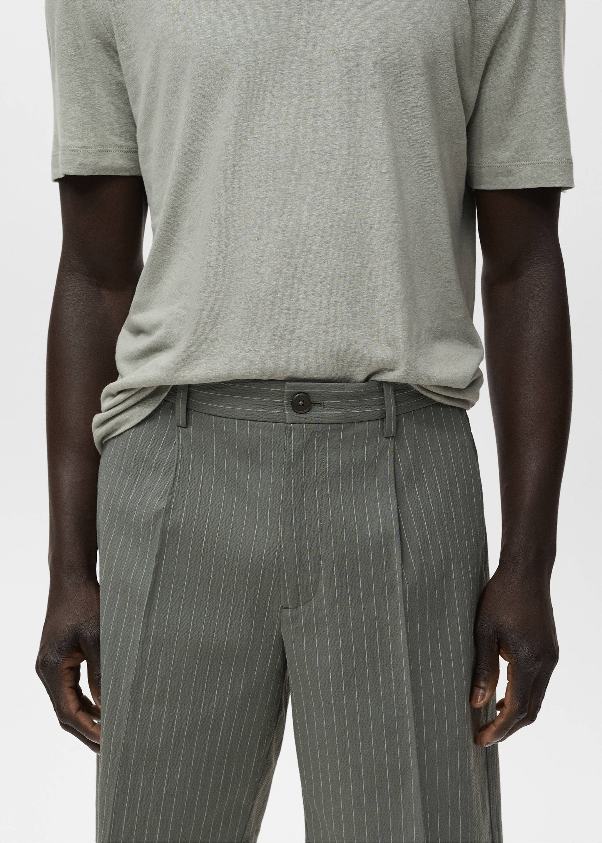 Slim-fit chino cotton bermuda shorts - Details of the article 1, Grey. Ref: 17051162-00.