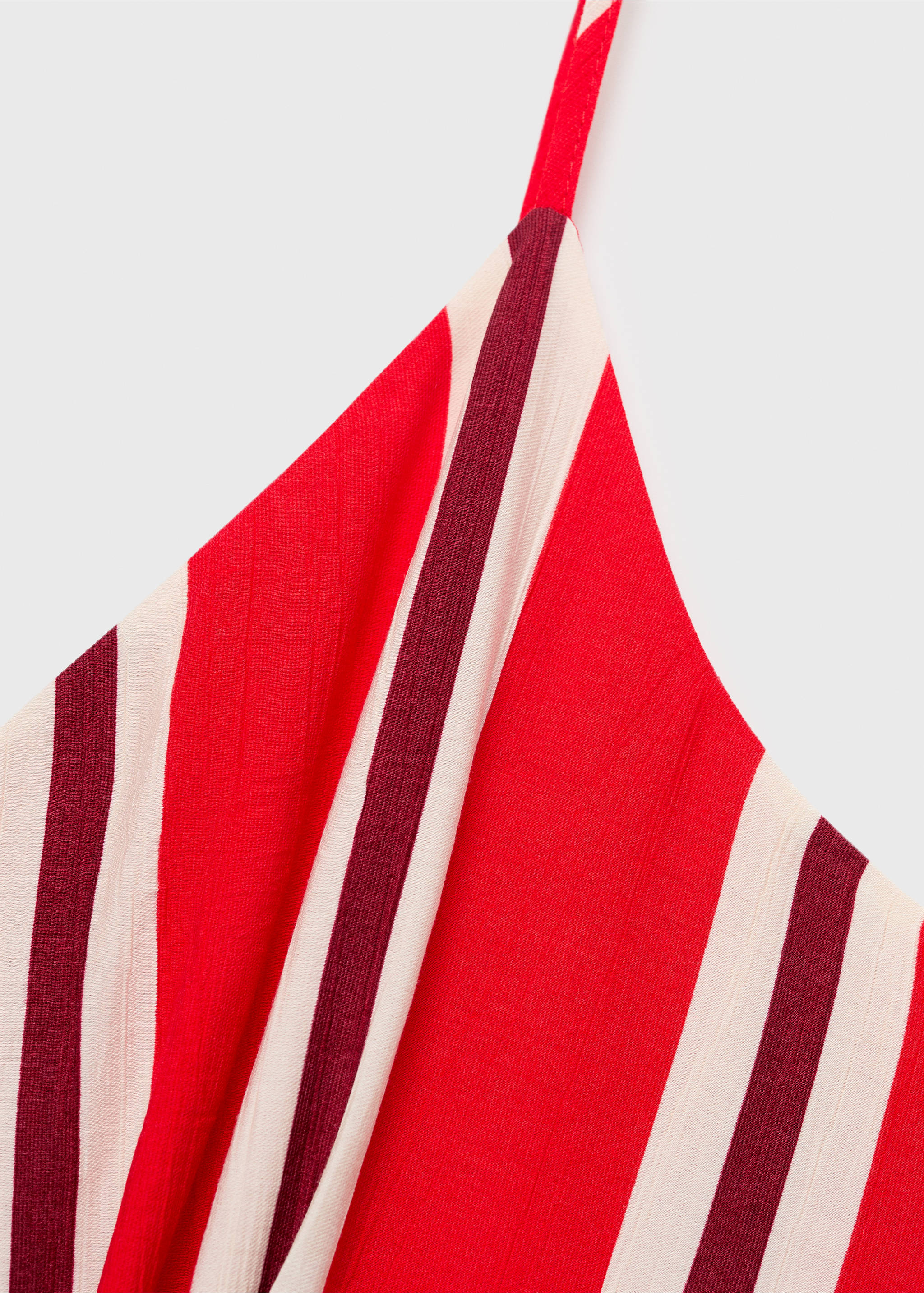 Striped jumpsuit with cut-out - Details of the article 8, Red. Ref: 17051165-00.