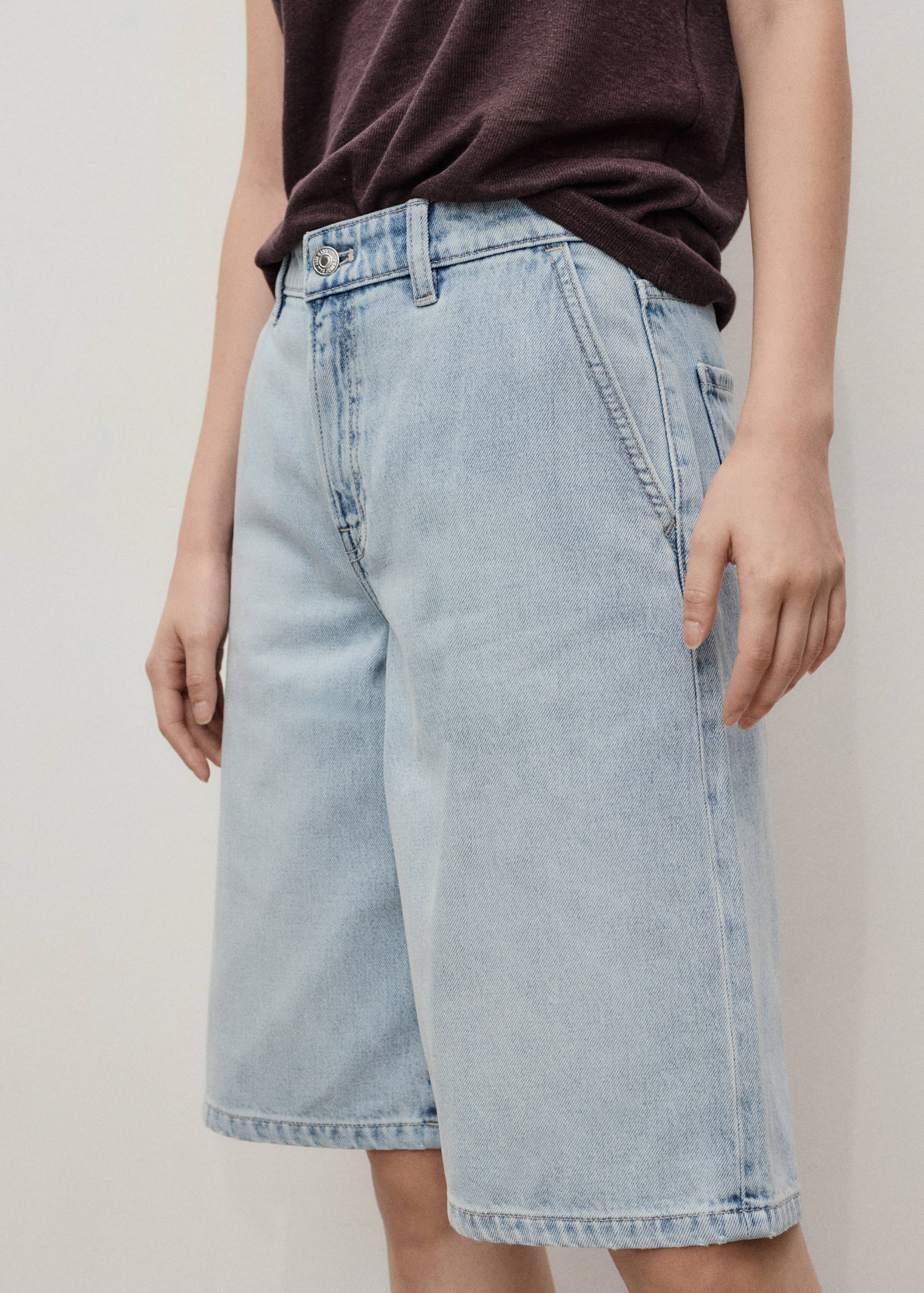 Straight-fit mid-rise denim jorts - Medium plane