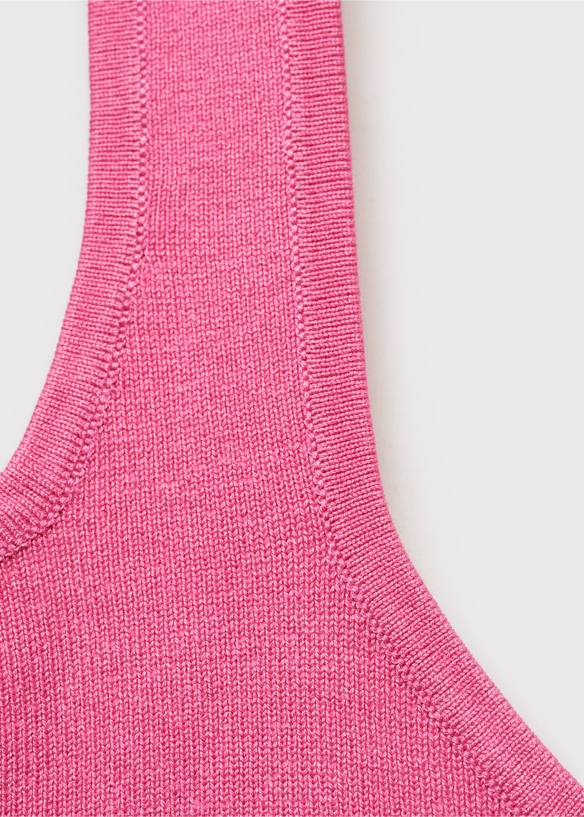 Knit halter top - Details of the article 8, Pink. Ref: 17051176-00.