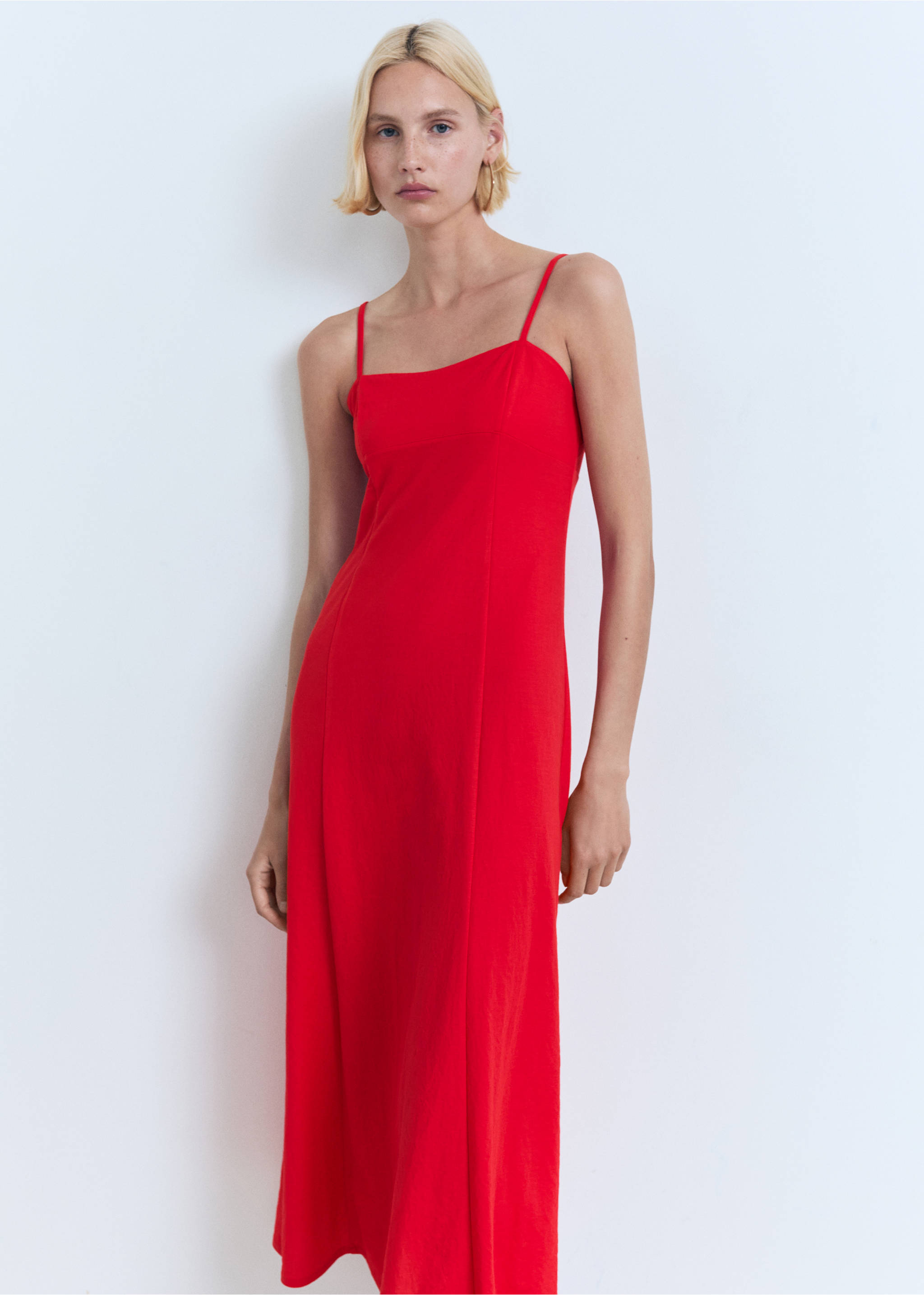 Vestido midi lazo espalda - Plano medio, Rojo. Ref: 17051178-00.