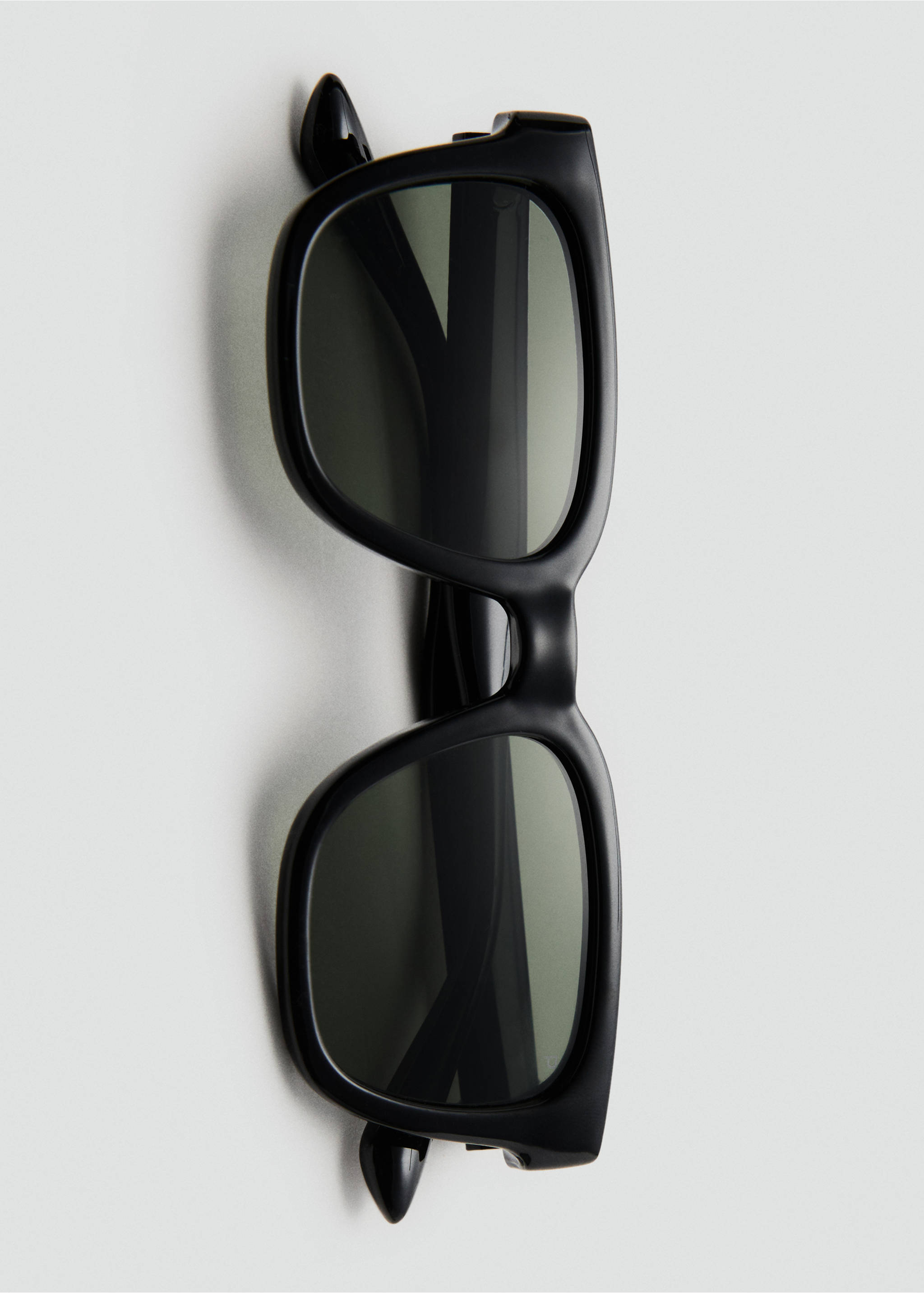 Rectangular-frame sunglasses - Details of the article 2, Black. Ref: 17051195-00.