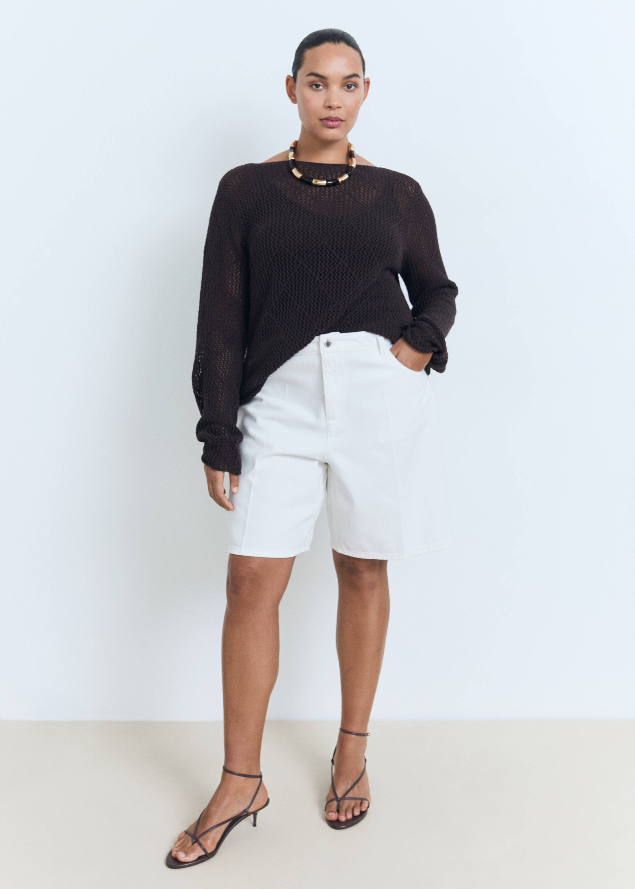 High-waist straight-fit denim shorts - Details of the article 3