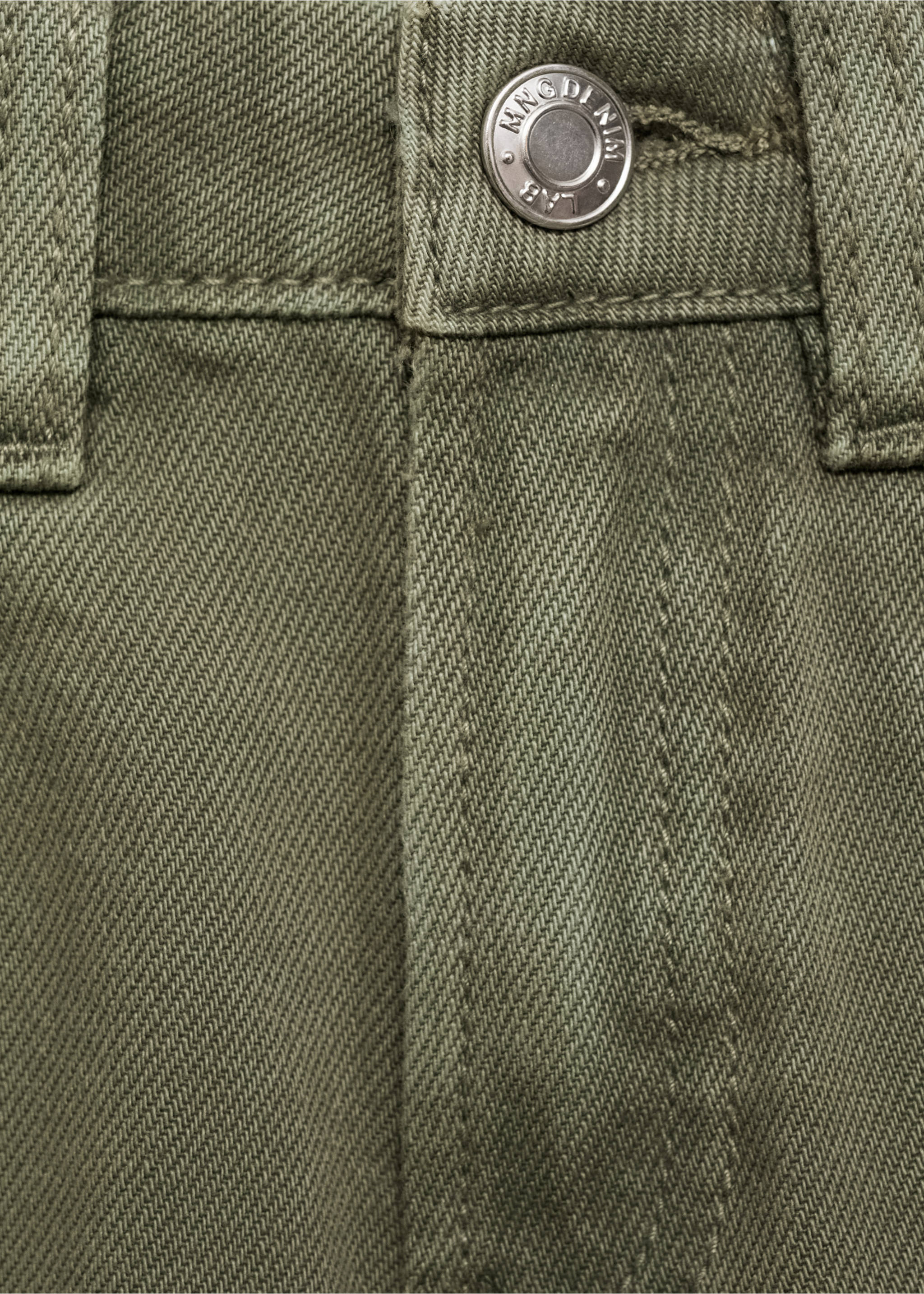 Shorts mit Nahtdetails - Detail des Artikels 0, Khaki. Ref: 17051204-00.