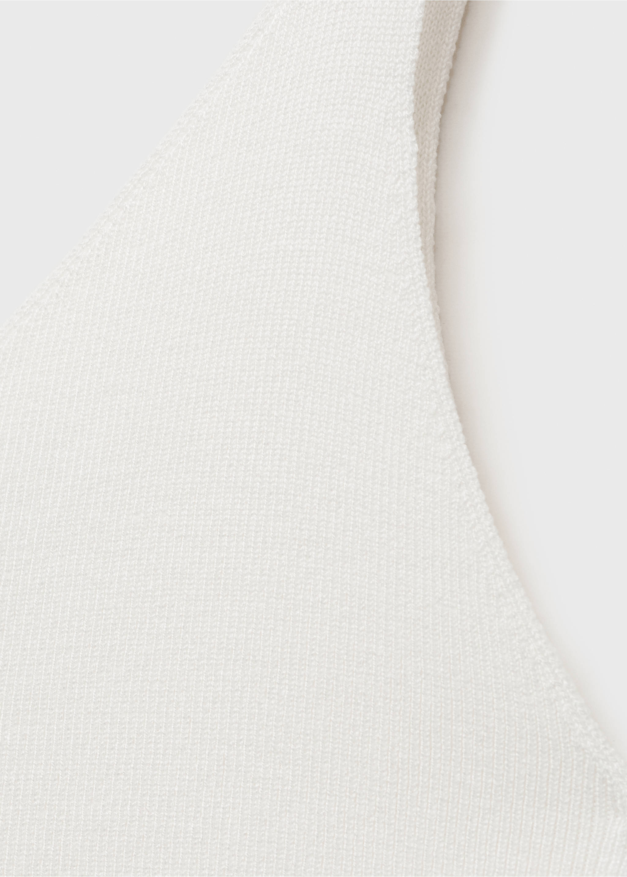 Úpletový top s výstřihem do V - Detail zboží 8, Béžová. Ref: 17051217-00.