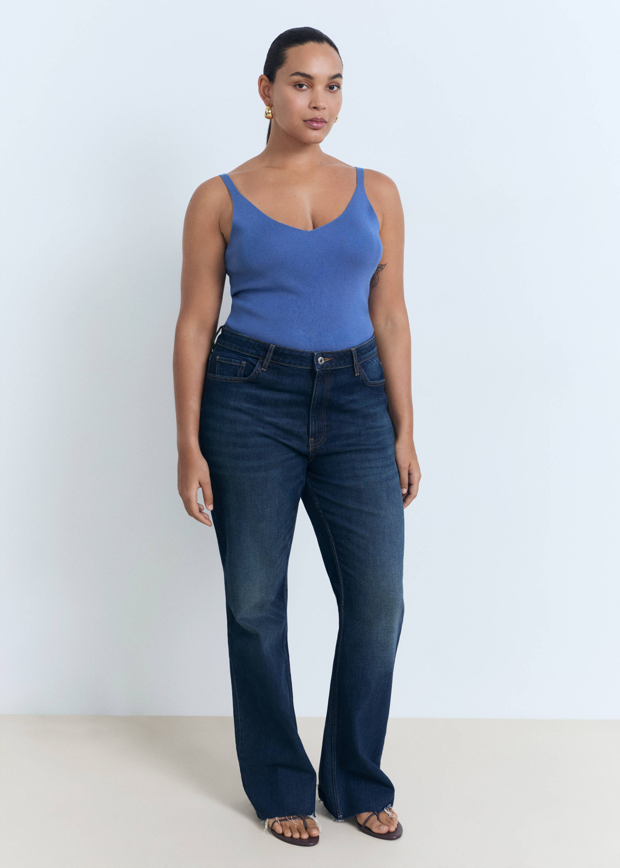 Úpletový top s výstřihem do V - Detail zboží 3