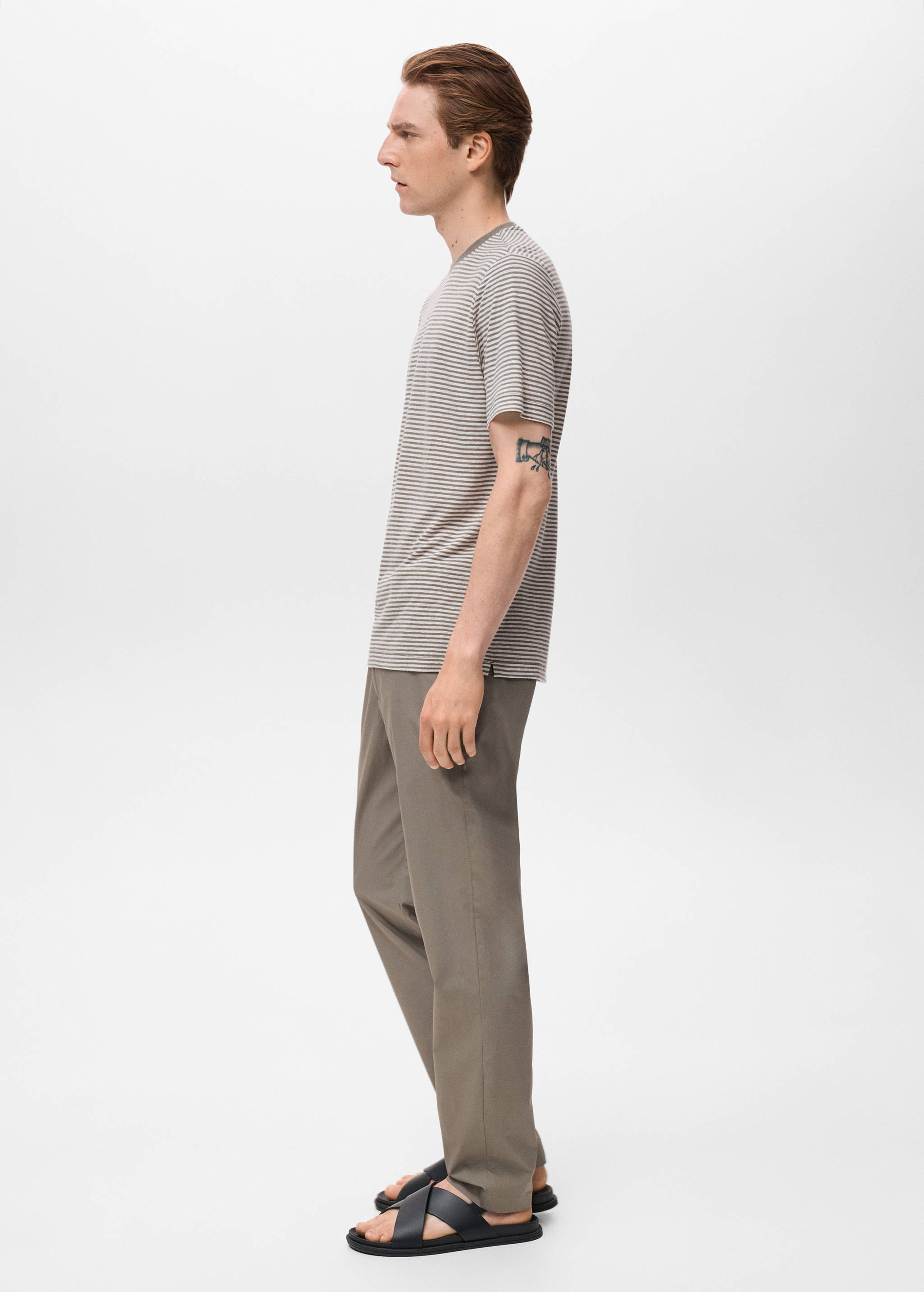 Striped slim-fit linen t-shirt - Details of the article 2
