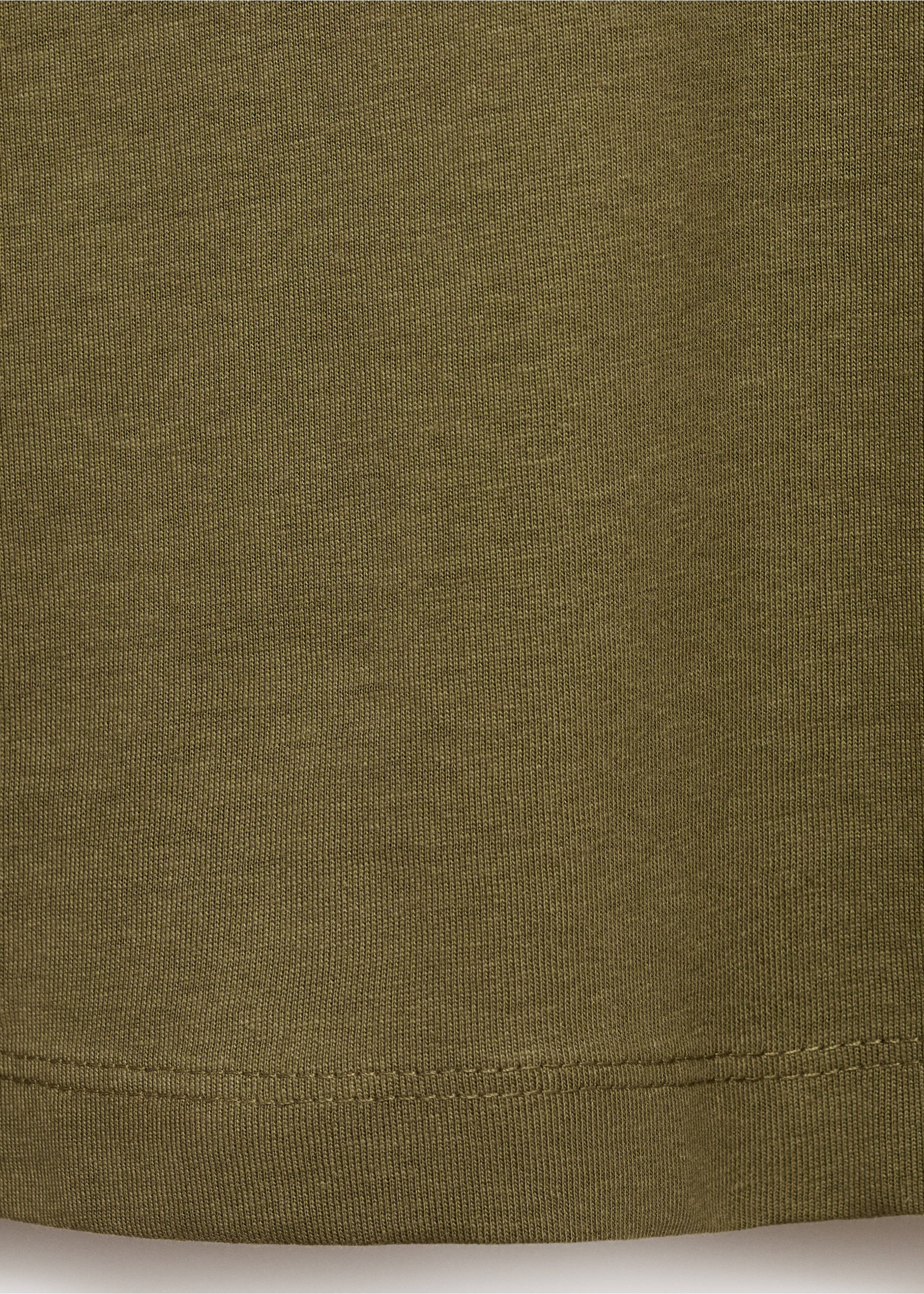 V-neck T-shirt - Details of the article 0, Olive Green. Ref: 17051229-00.