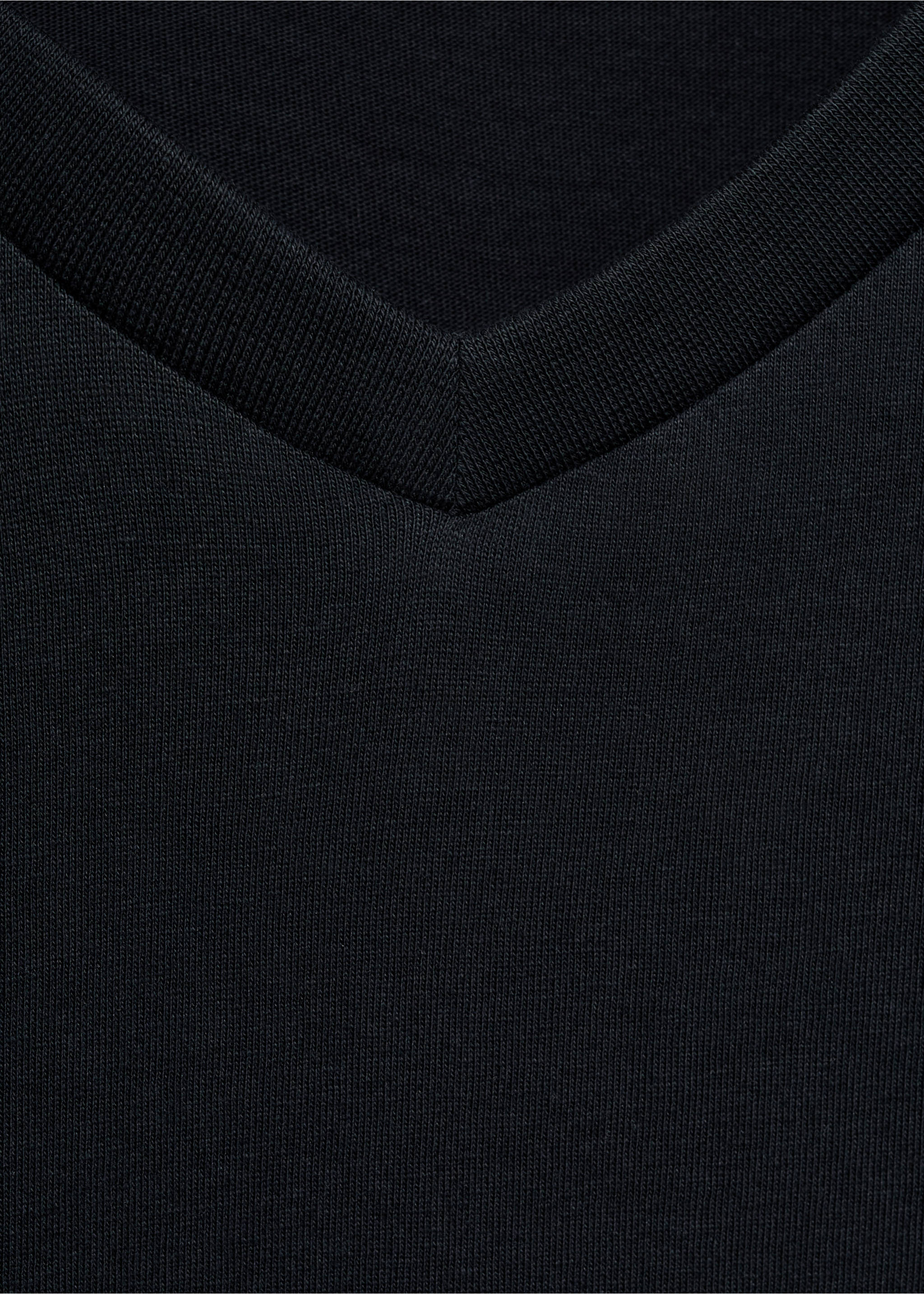V-neck T-shirt - Details of the article 8, Dark Navy. Ref: 17051229-00.