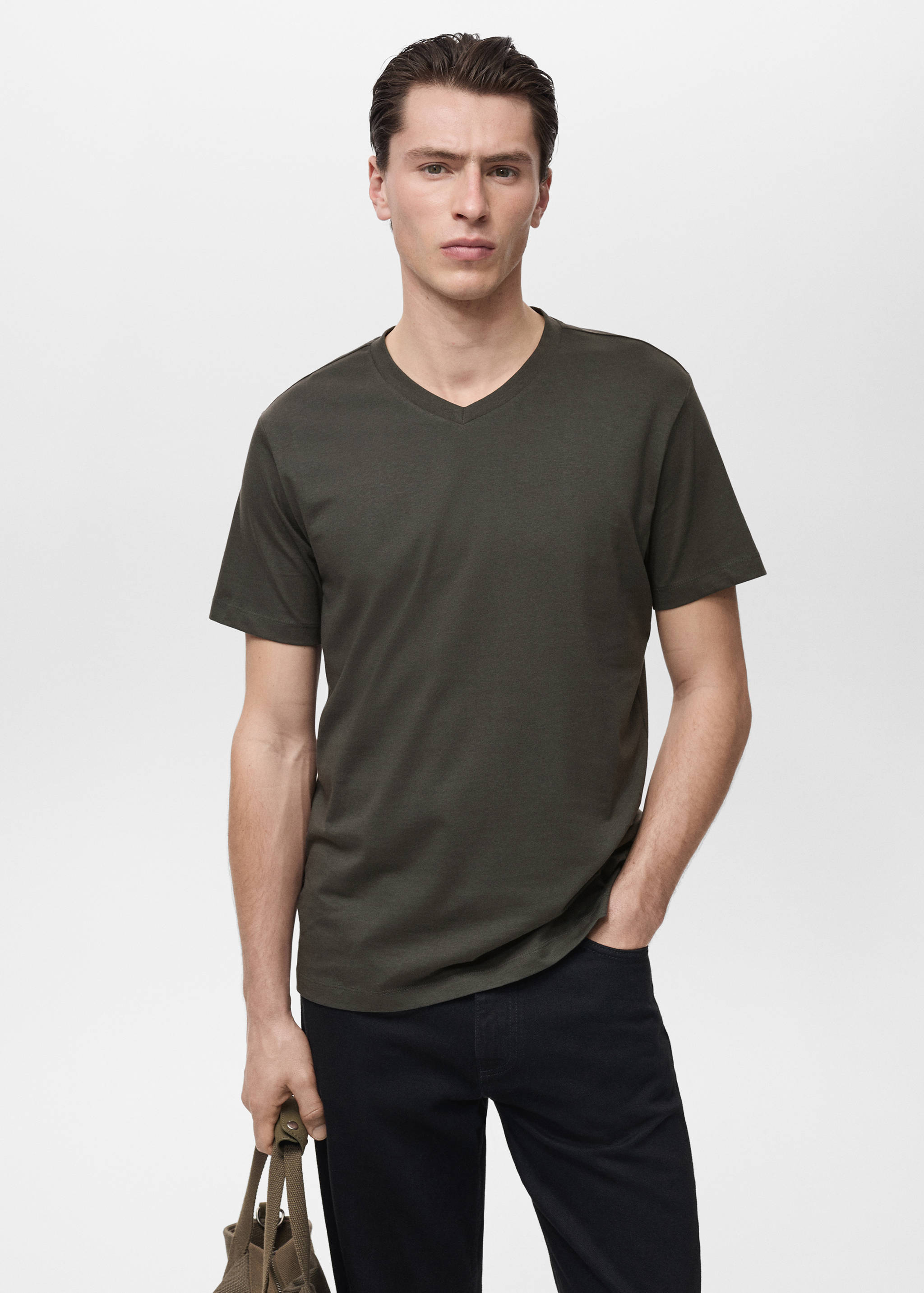 V-neck T-shirt - Medium plane