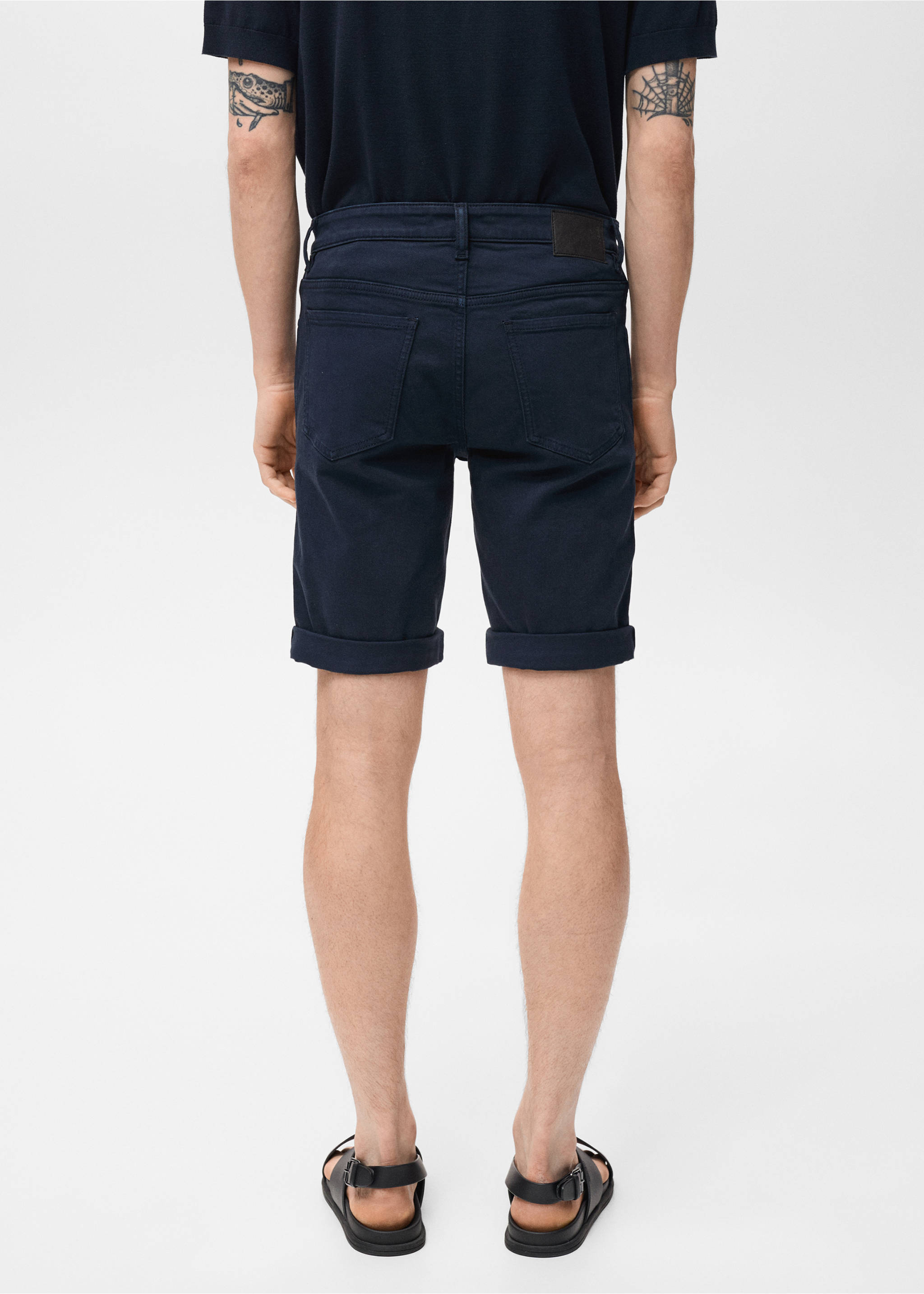 Bermuda en jean slim fit - Verso de l’article, Bleu marine. Ref: 17051230-00.