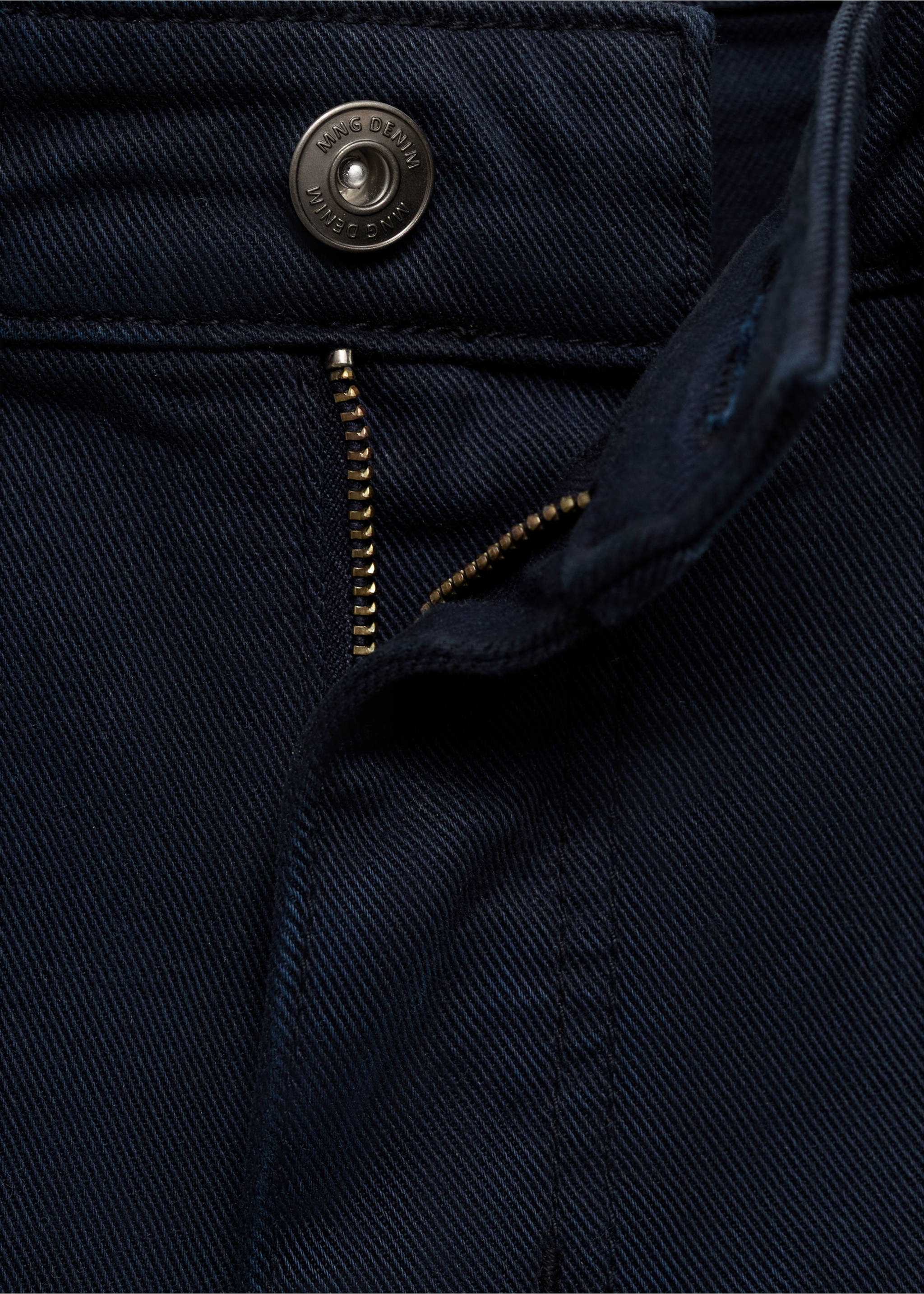 Bermuda en jean slim fit - Détail de l'article 0, Bleu marine. Ref: 17051230-00.